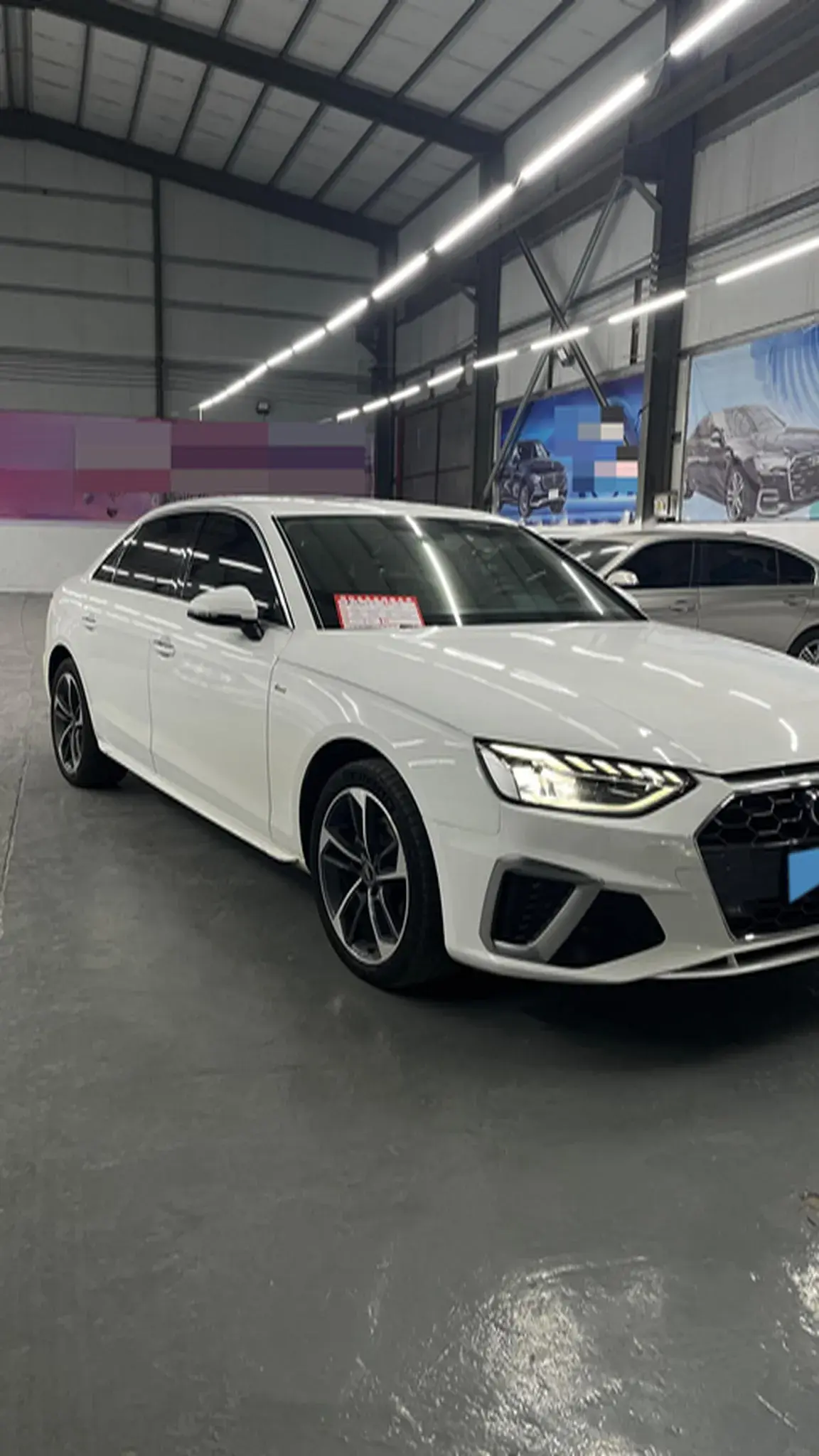 2023 AUDI A4L thumbnail 3