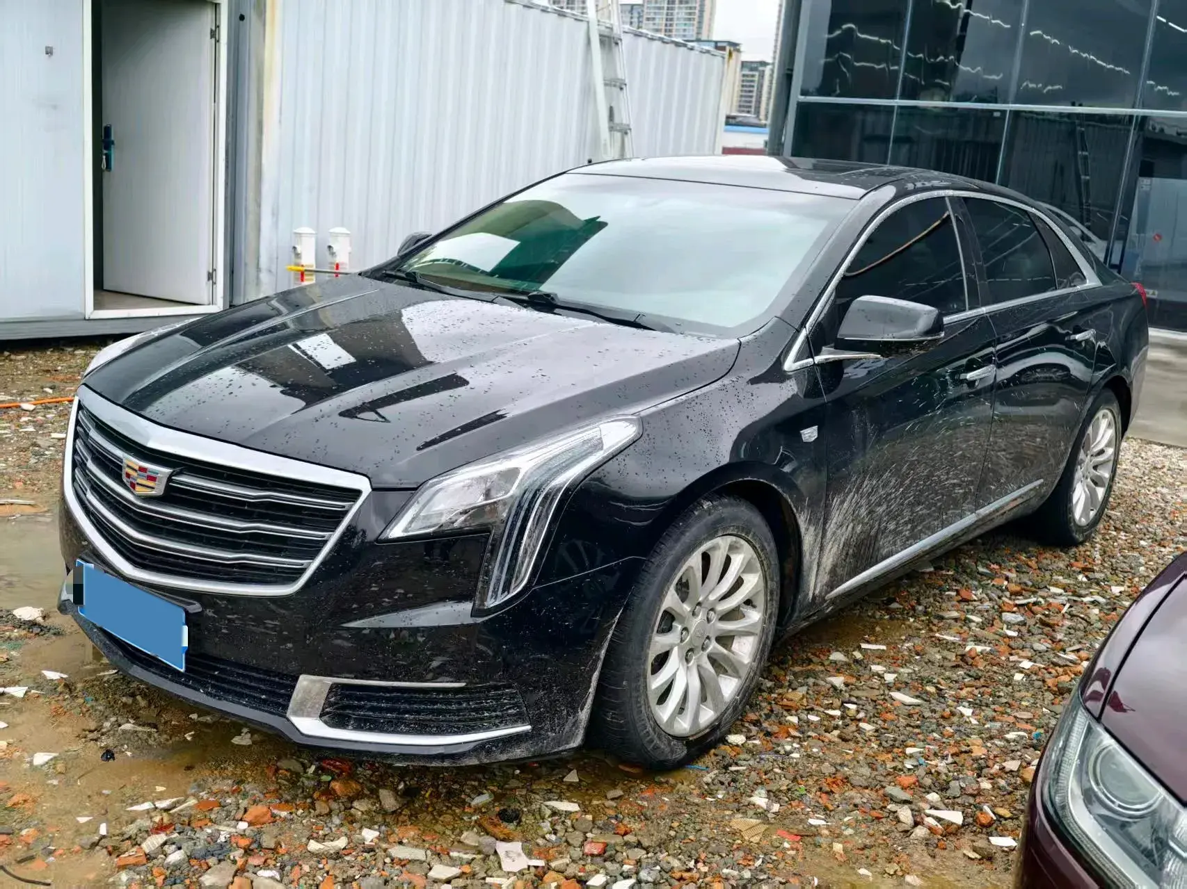 2018 CADILLAC XTS view 1
