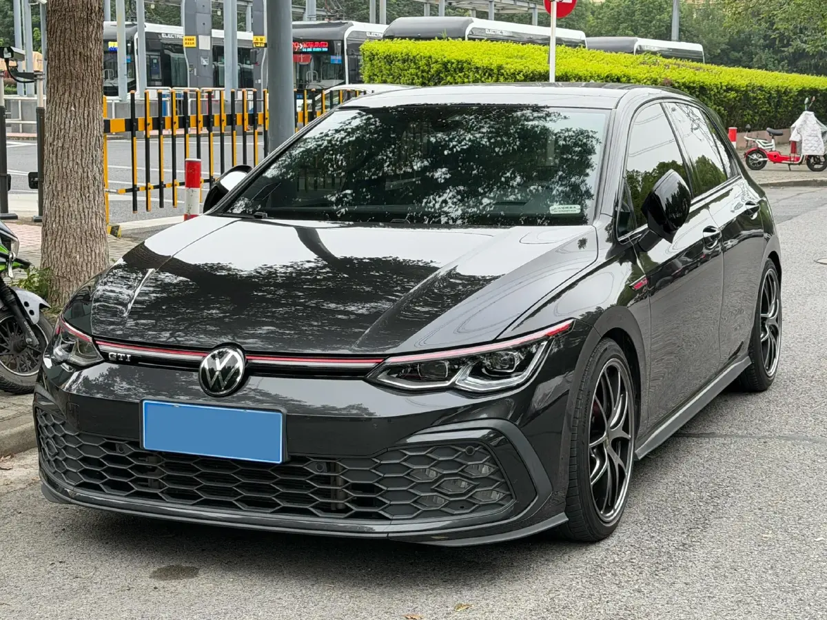 2021 Volkswagen GolfGTI 2.0T 220HP L4 7DCT