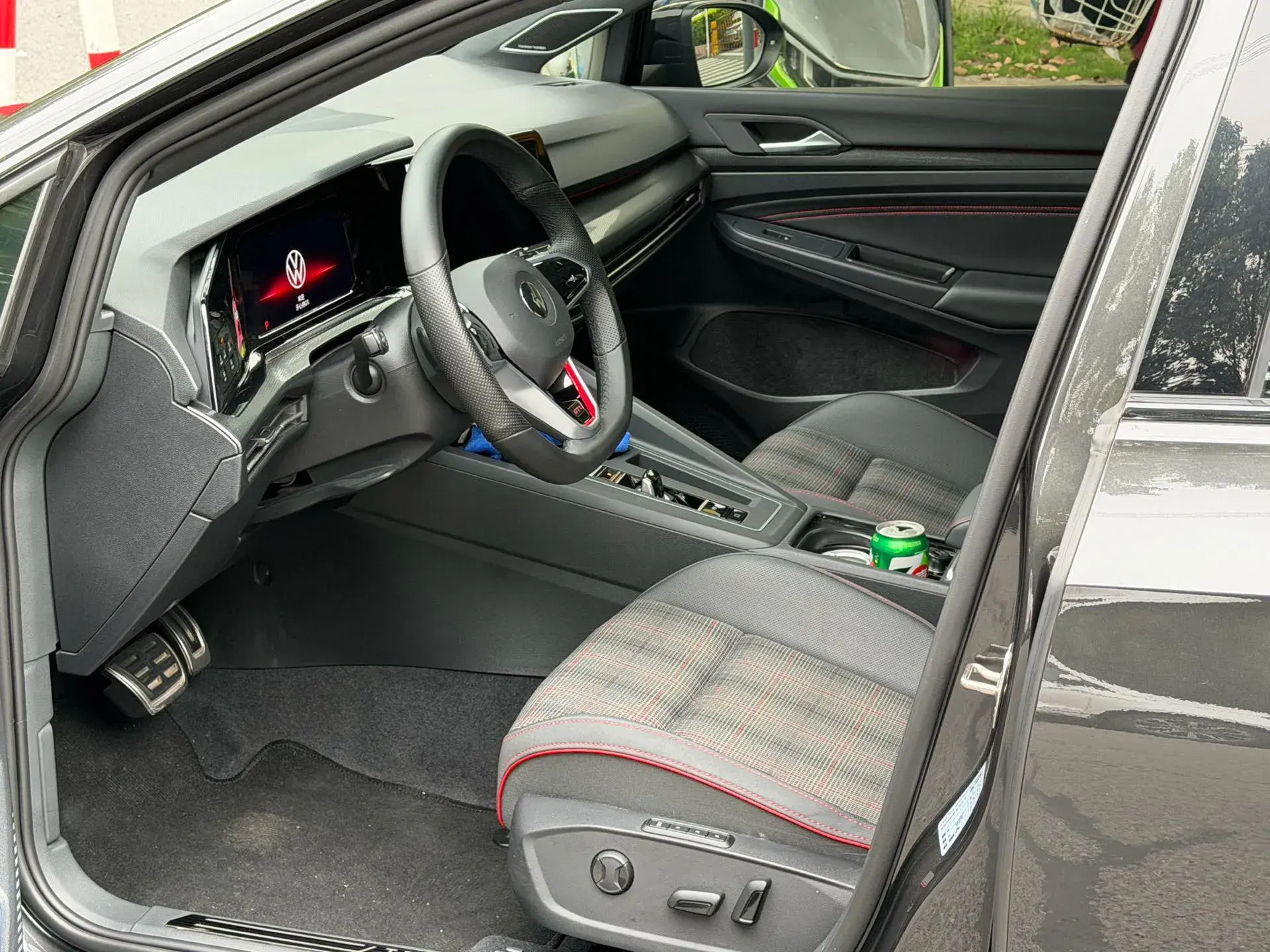 2021 VOLKSWAGEN GOLFGTI thumbnail 3