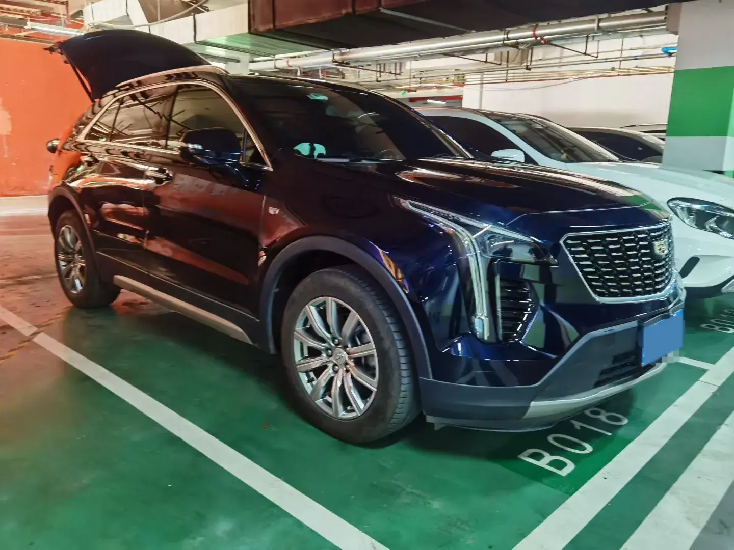 2021 CADILLAC XT4 thumbnail 3