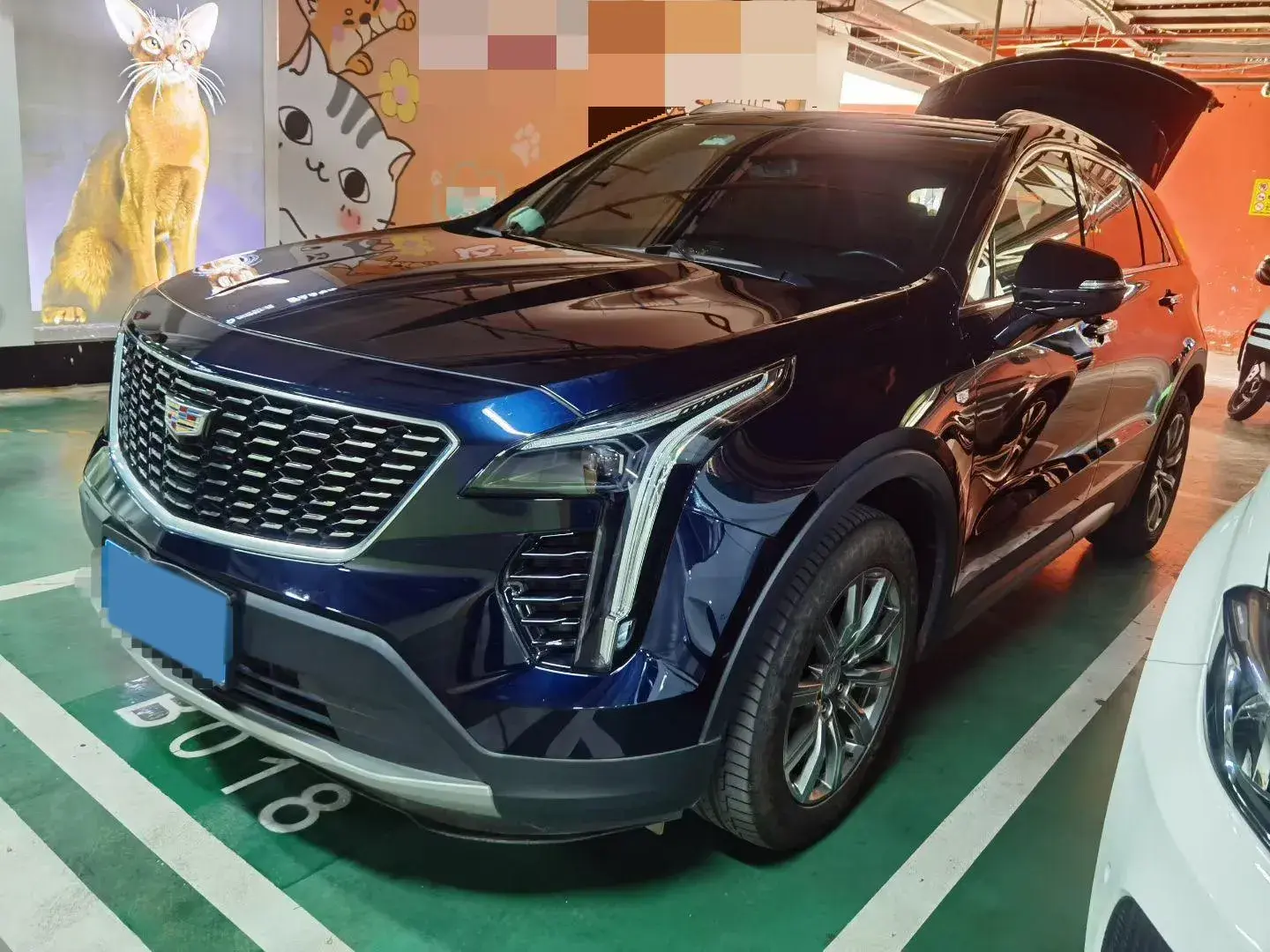 2021 CADILLAC XT4 view 1
