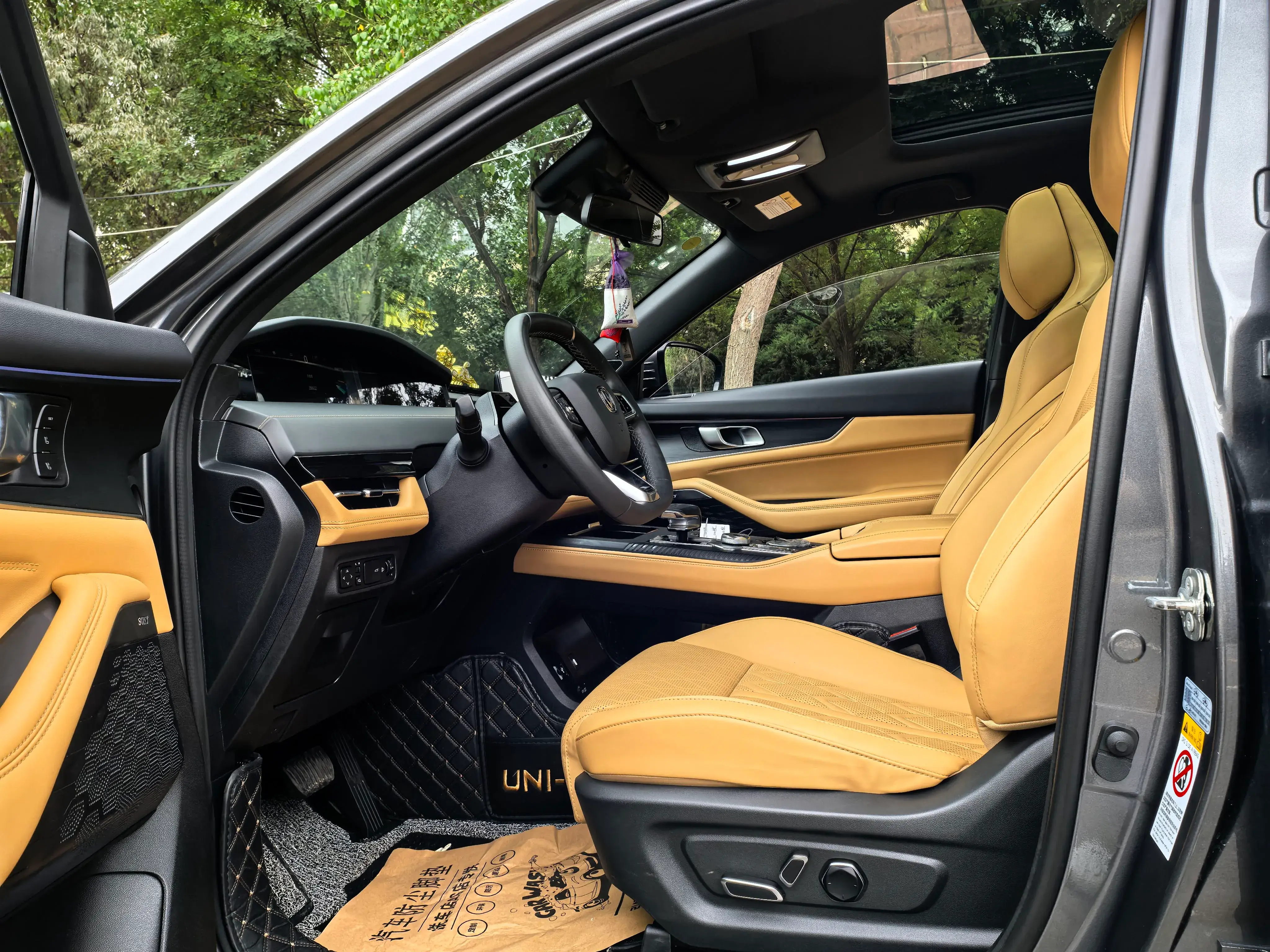 2021 CHANGAN UNI-K thumbnail 4