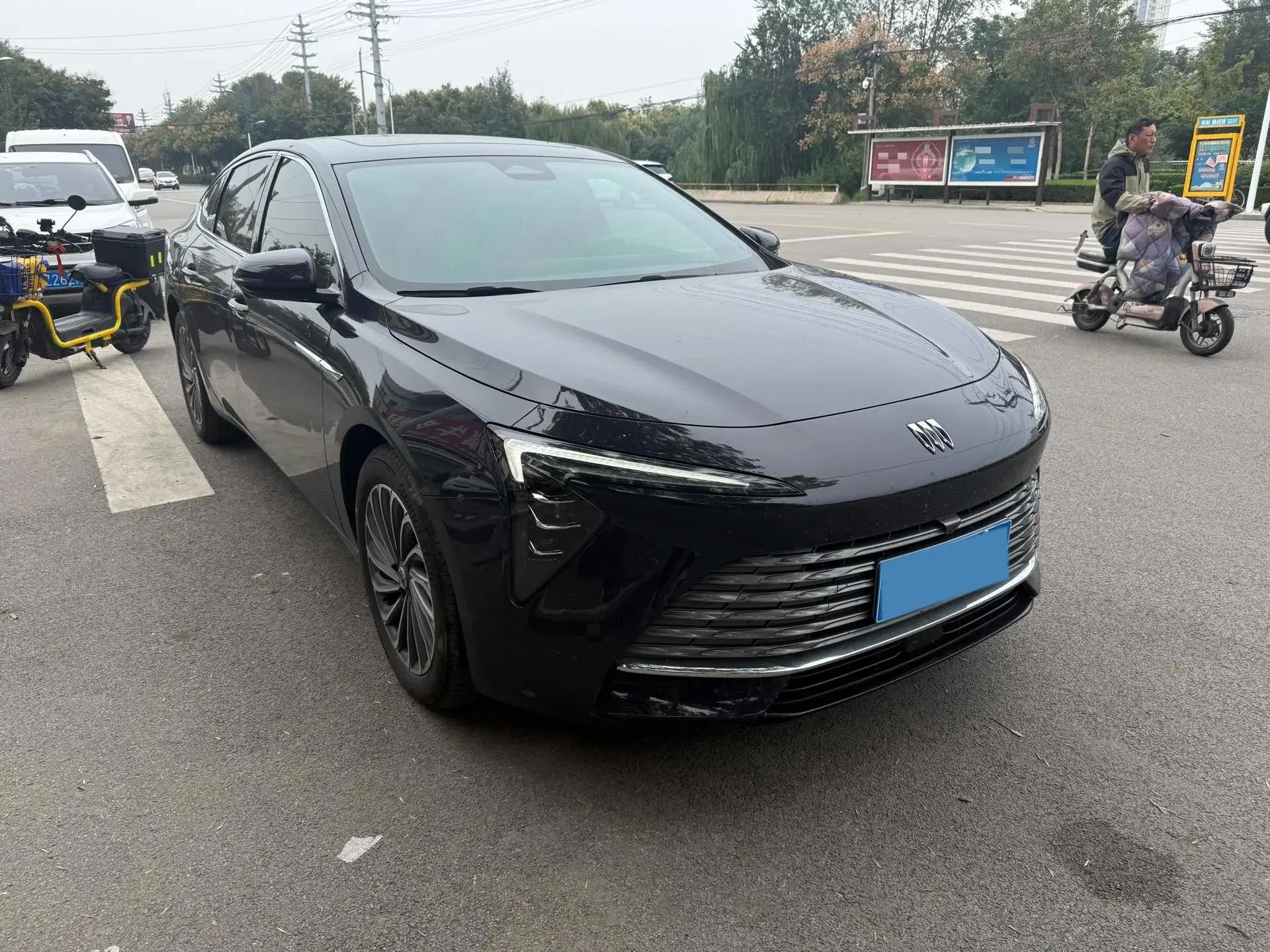 2023 BUICK LARCOSSE thumbnail 2