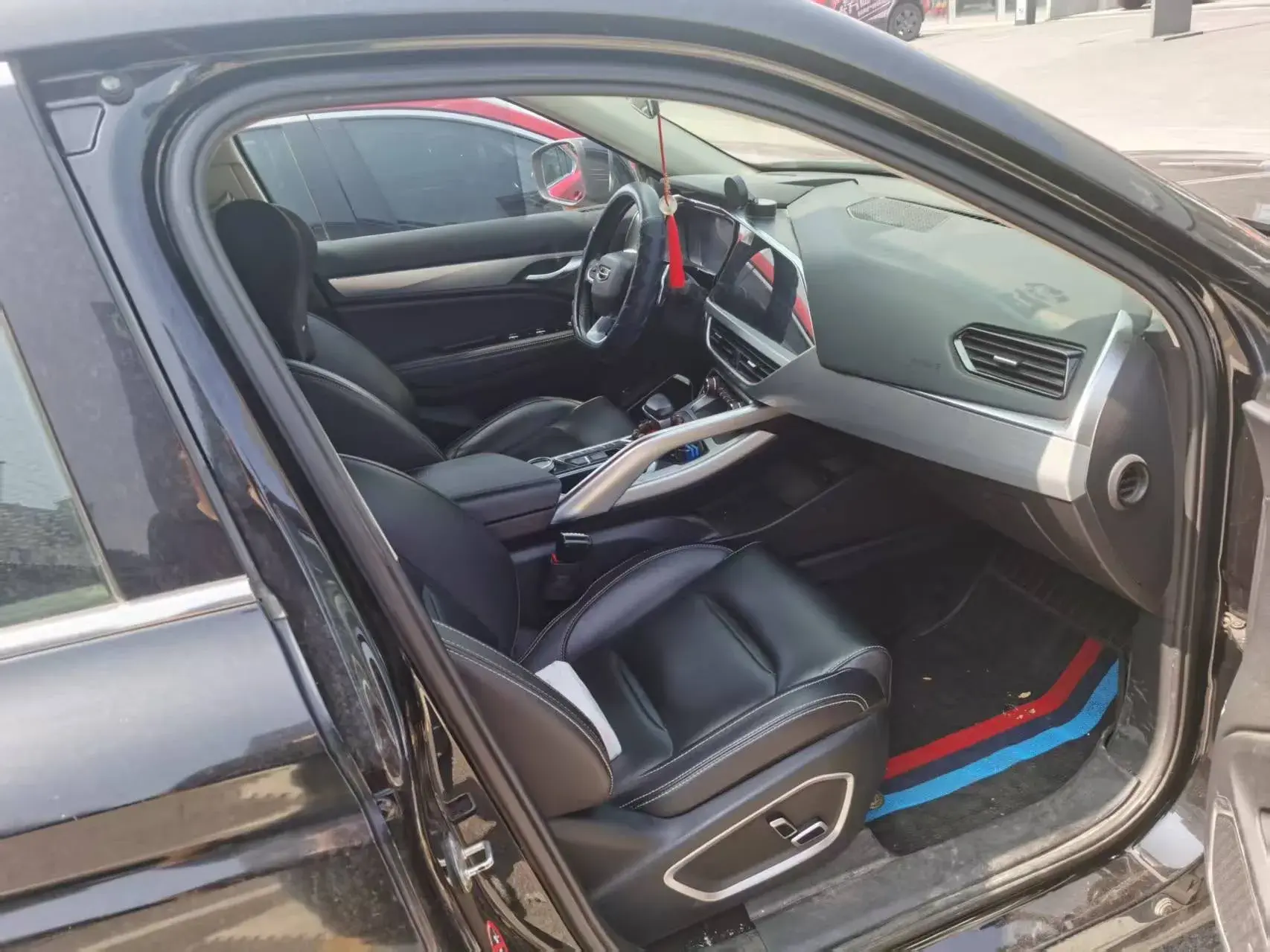 2019 GEELY TUGELLA thumbnail 2