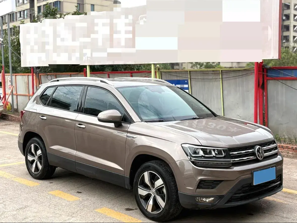 2021 VOLKSWAGEN THARU thumbnail 3