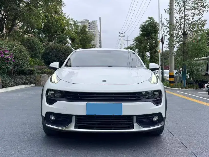 2020 LYNK&CO 02 thumbnail 2