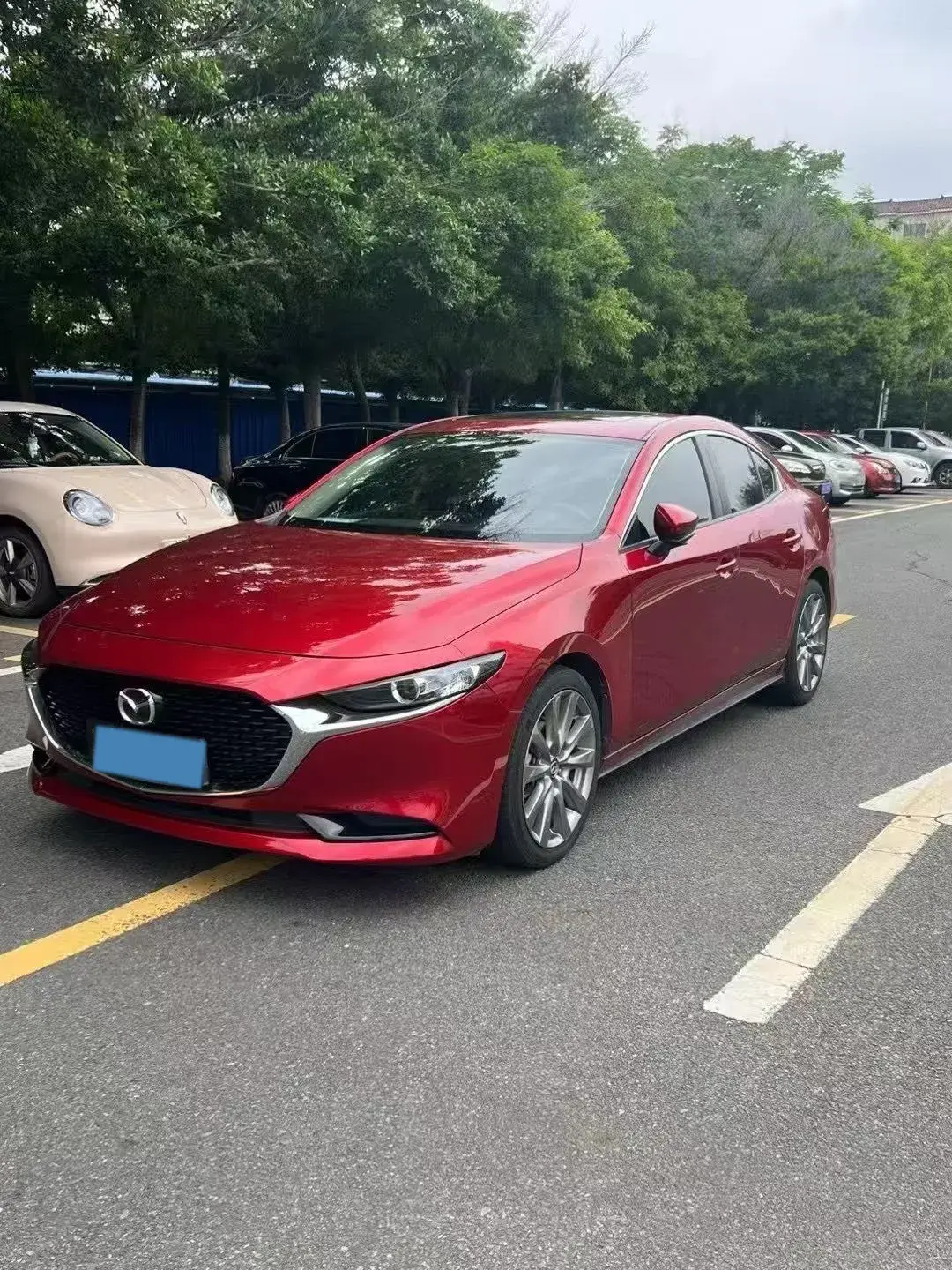 2020 MAZDA 3 view 1