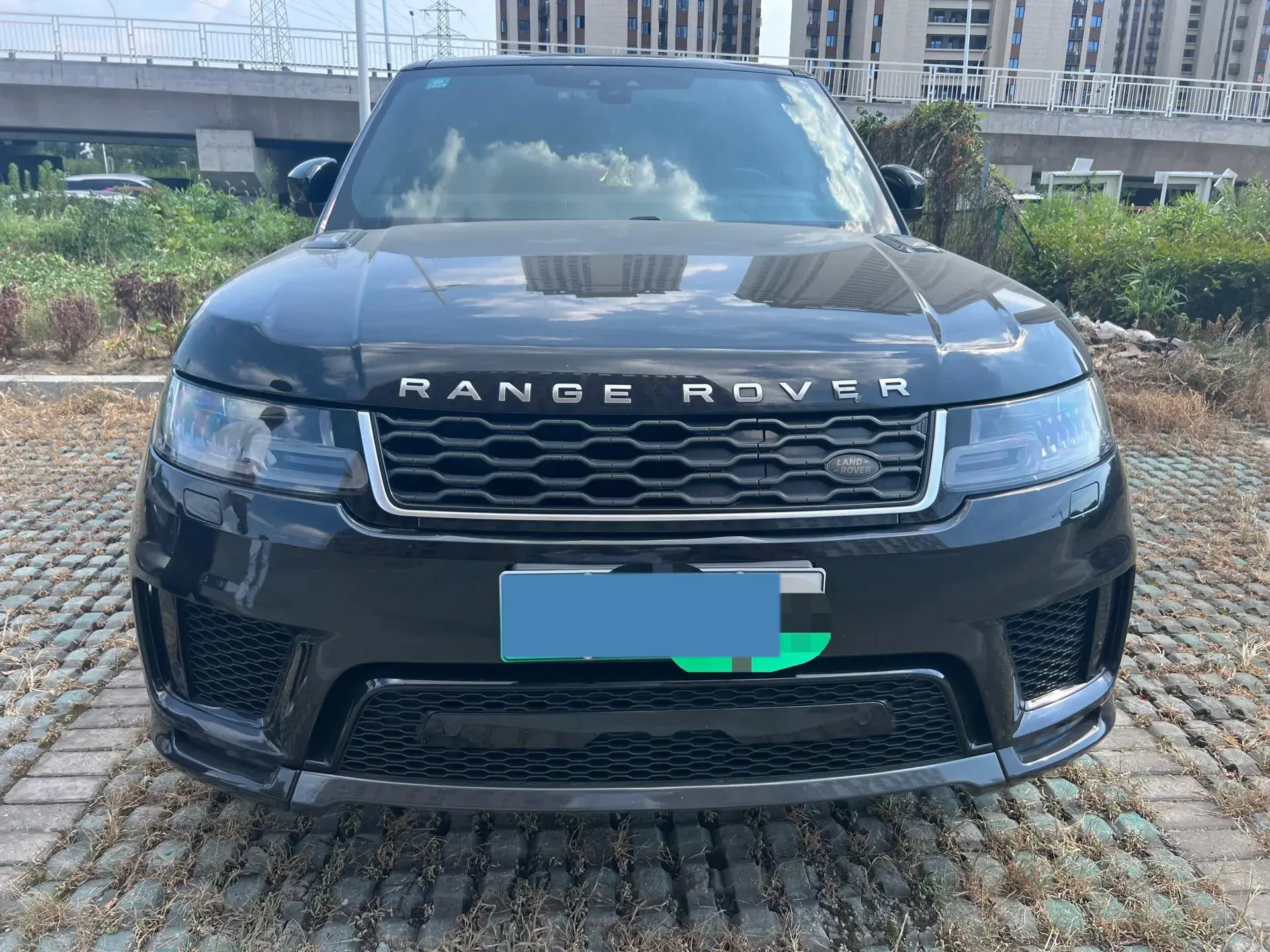 2018 LAND ROVER thumbnail 2
