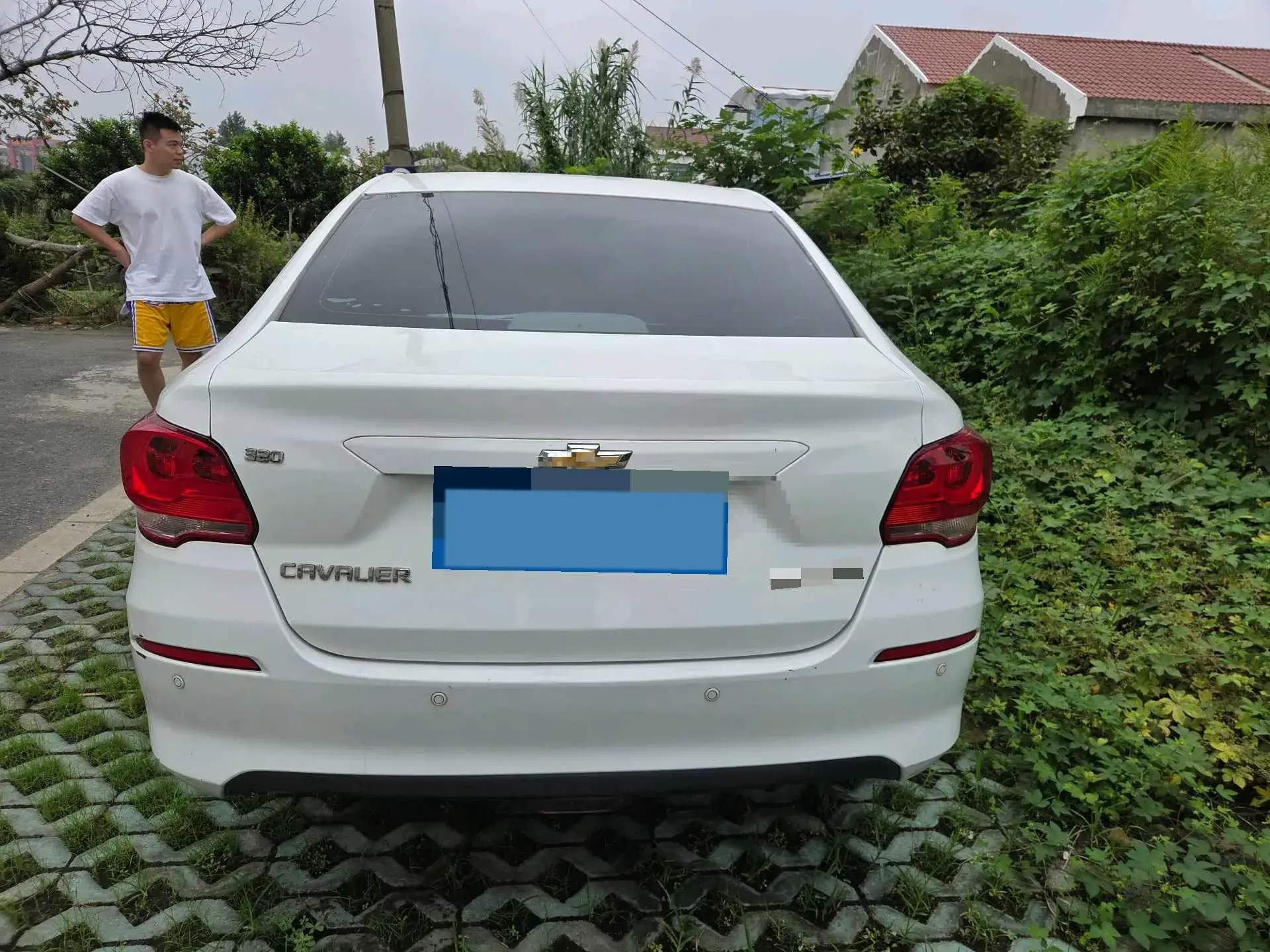 2018 CHEVROLET CAVALIER thumbnail 3