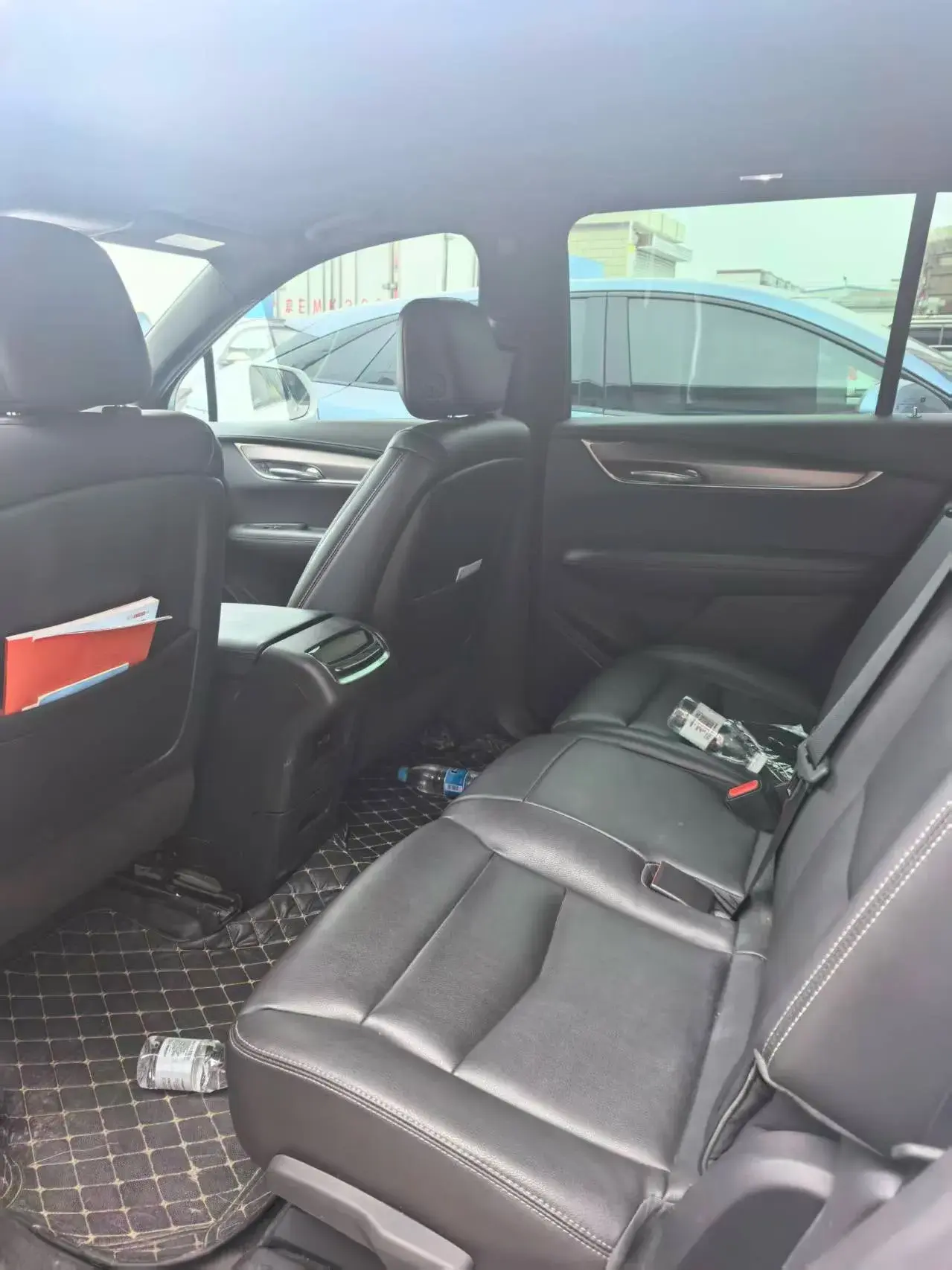 2021 CADILLAC XT6 thumbnail 4