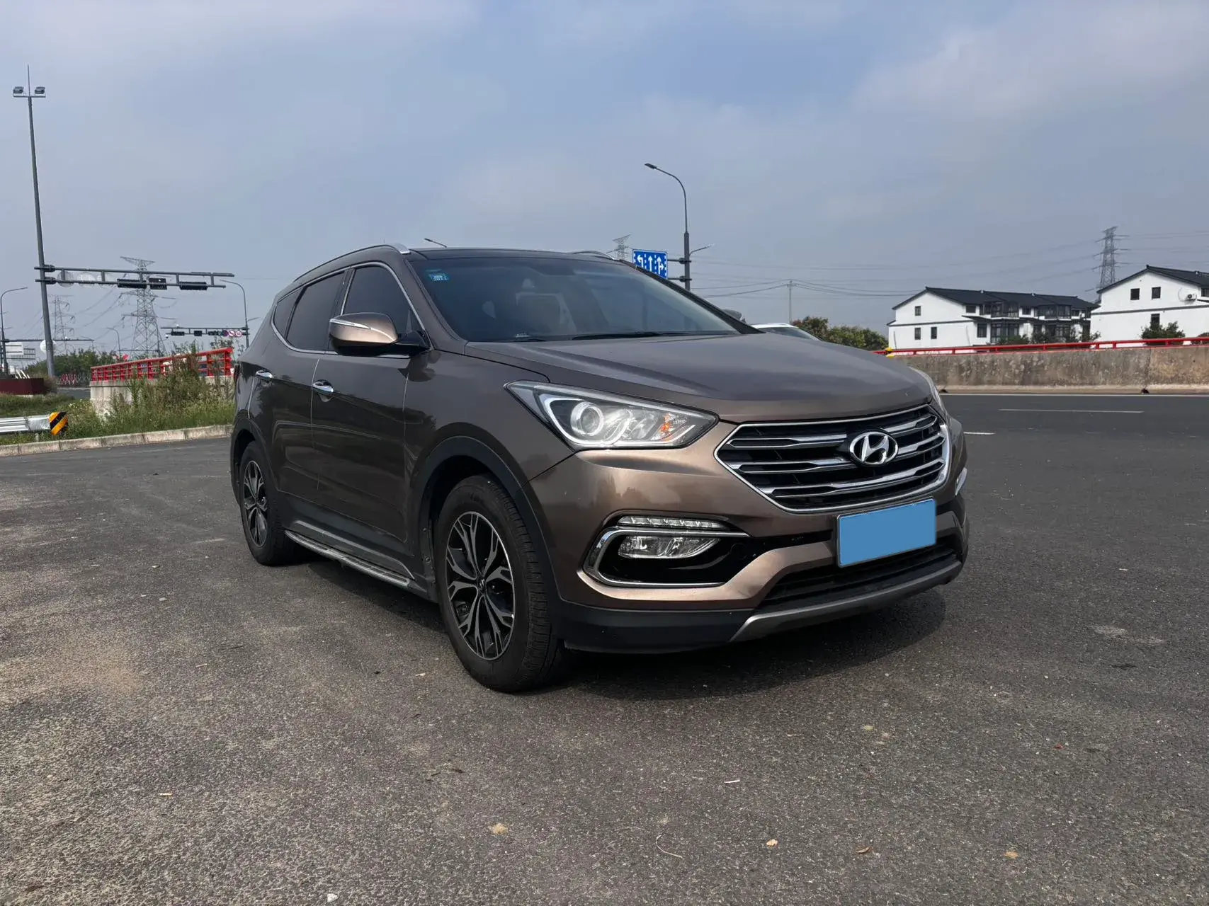 2017 HYUNDAI SANTAFE thumbnail 3