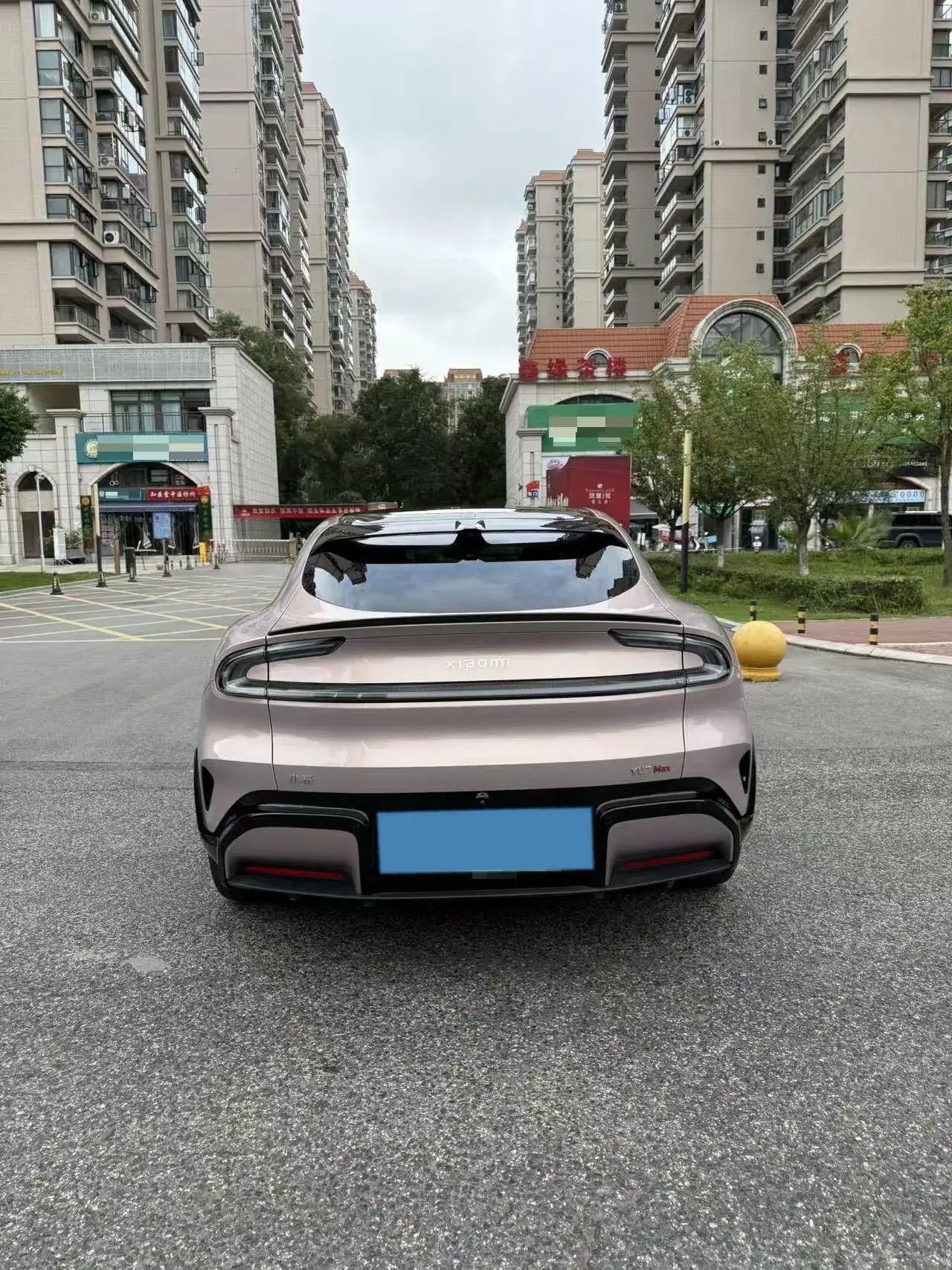 2025 MI YU7 thumbnail 3