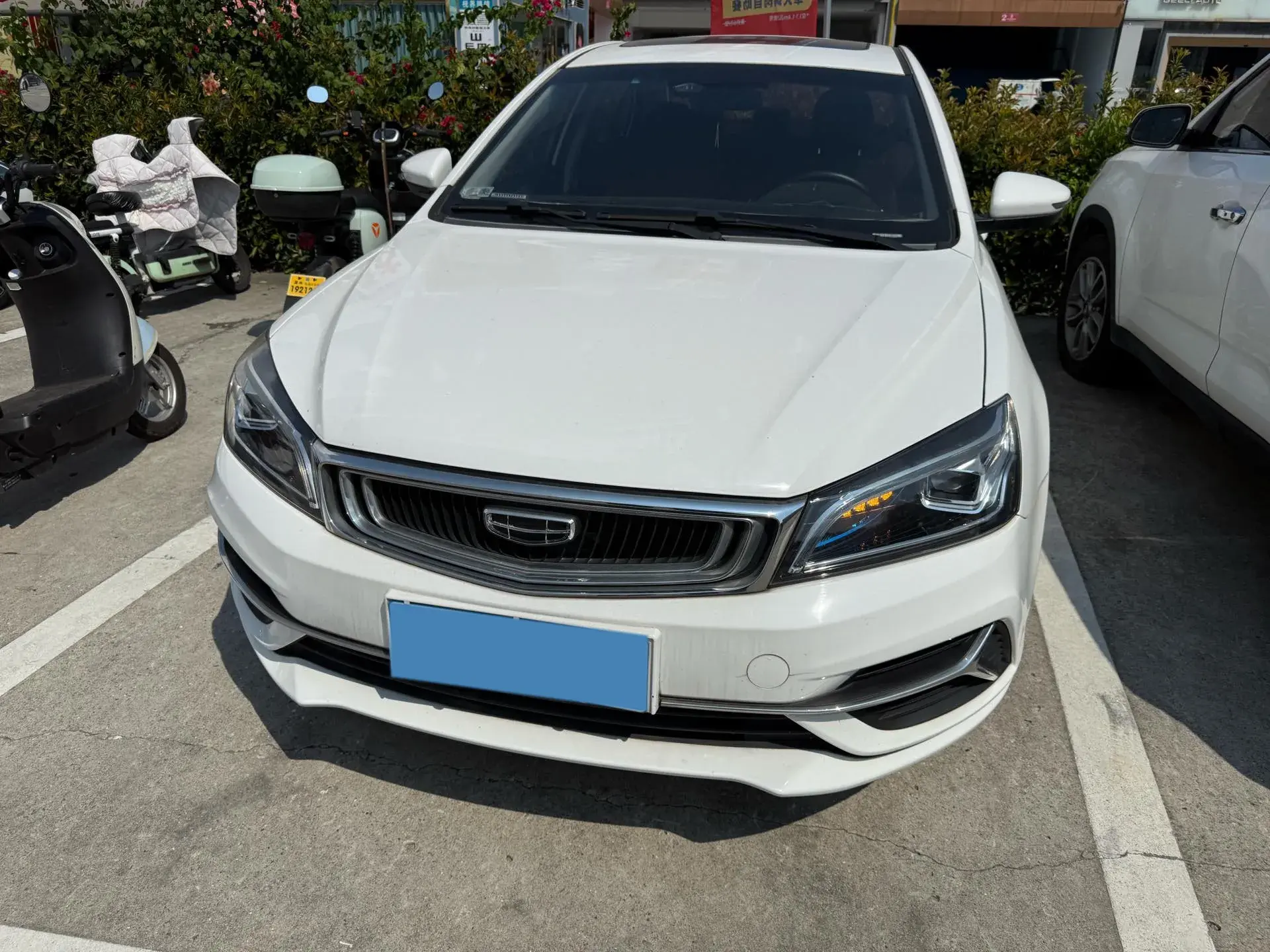 2019 GEELY EMGRAND thumbnail 2