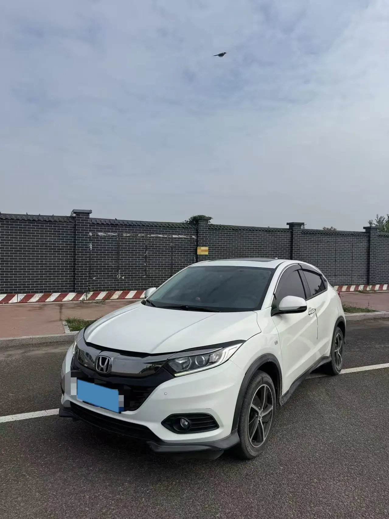 2022 HONDA VEZEL view 1