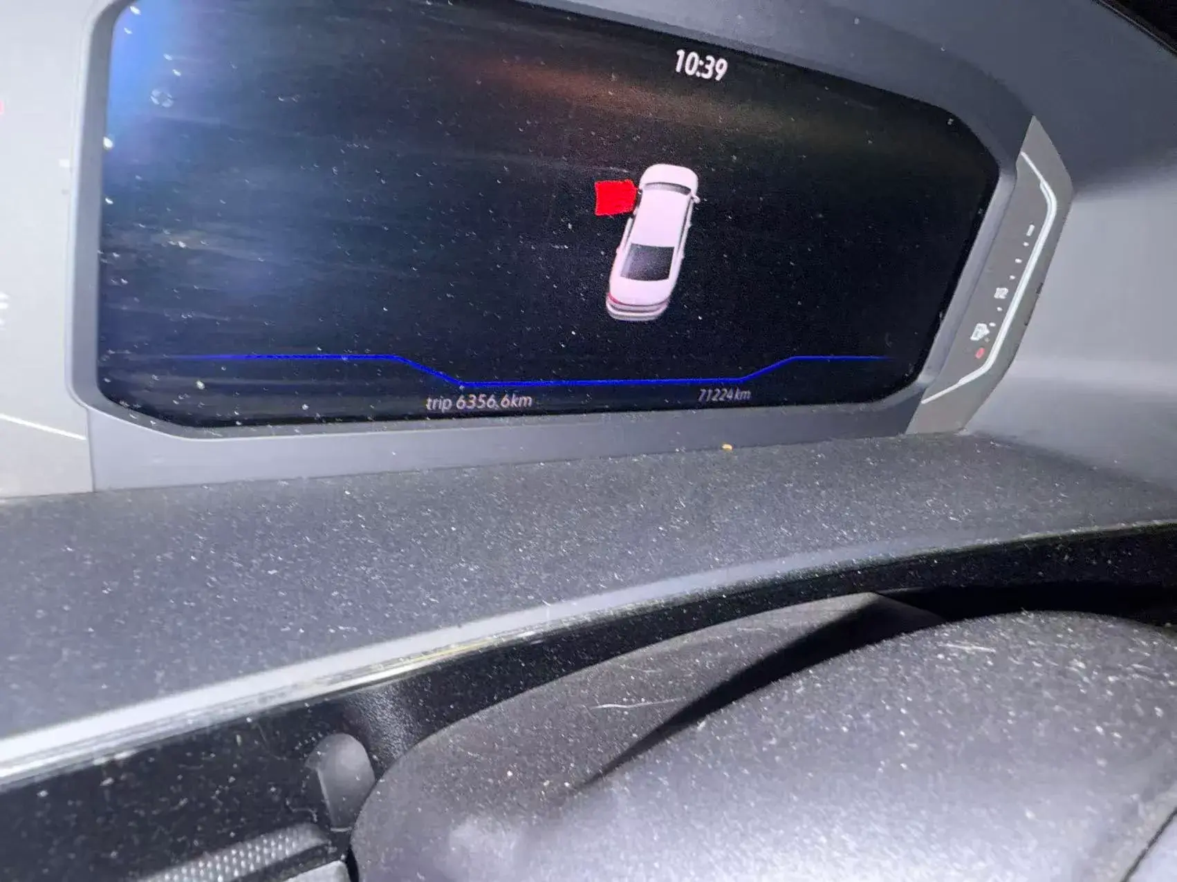 2023 VOLKSWAGEN PASSAT thumbnail 4