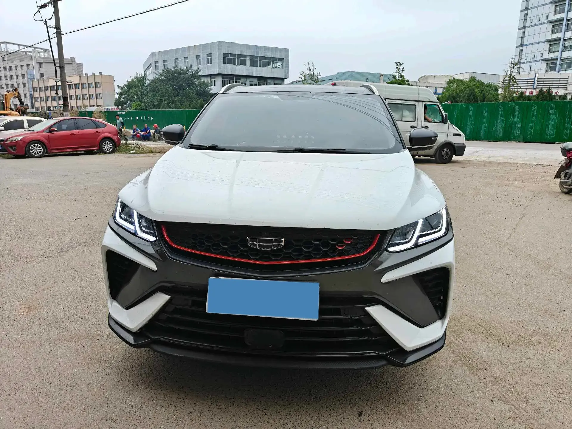 2021 GEELY COOLRAY thumbnail 2