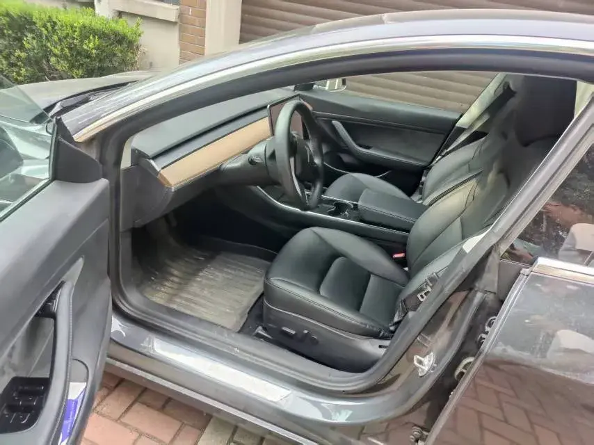 2020 TESLA MODEL thumbnail 4