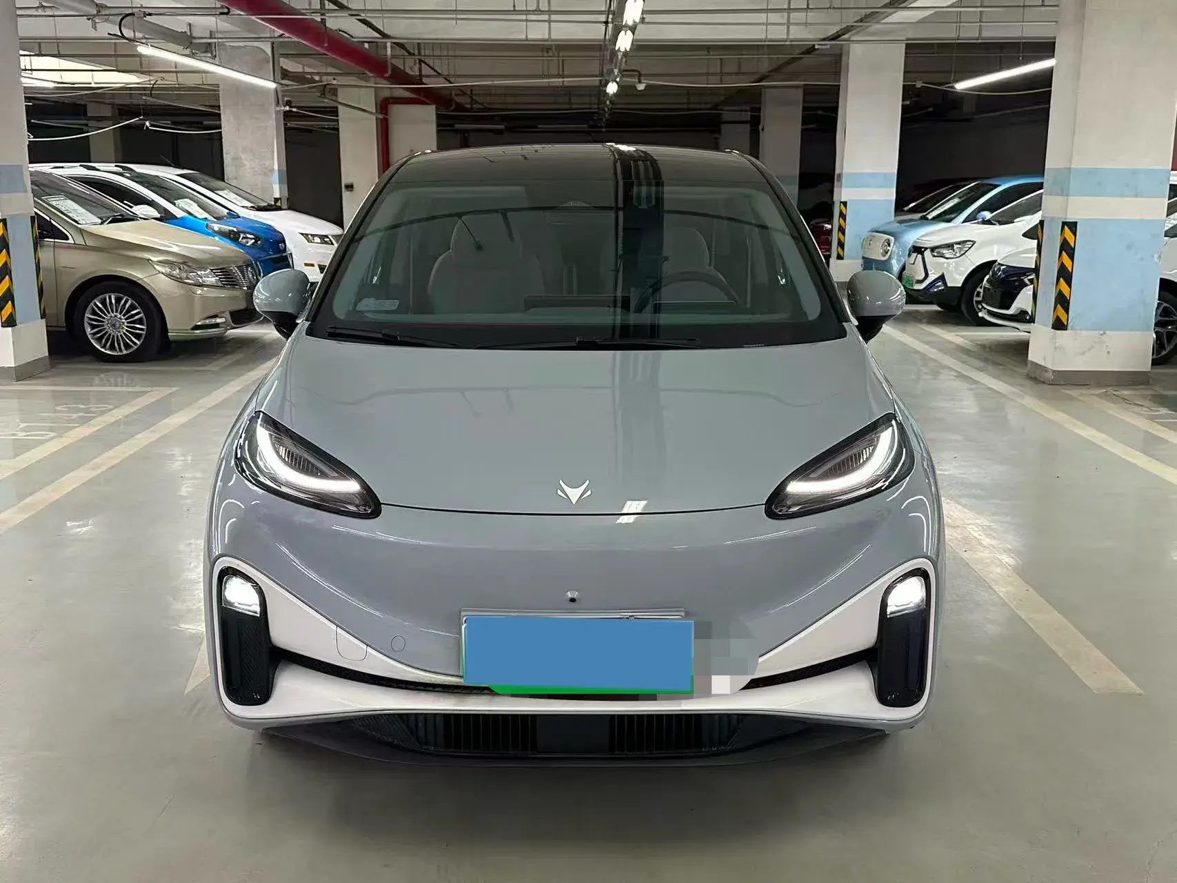 2023 ARCFOX KAOLA thumbnail 2