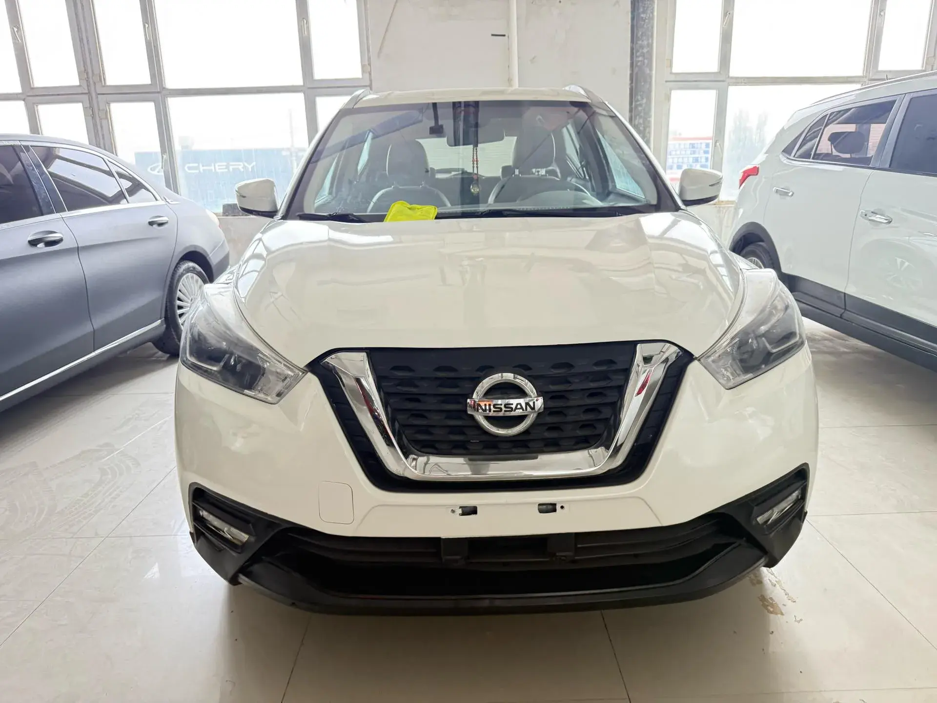 2020 NISSAN KICKS thumbnail 2