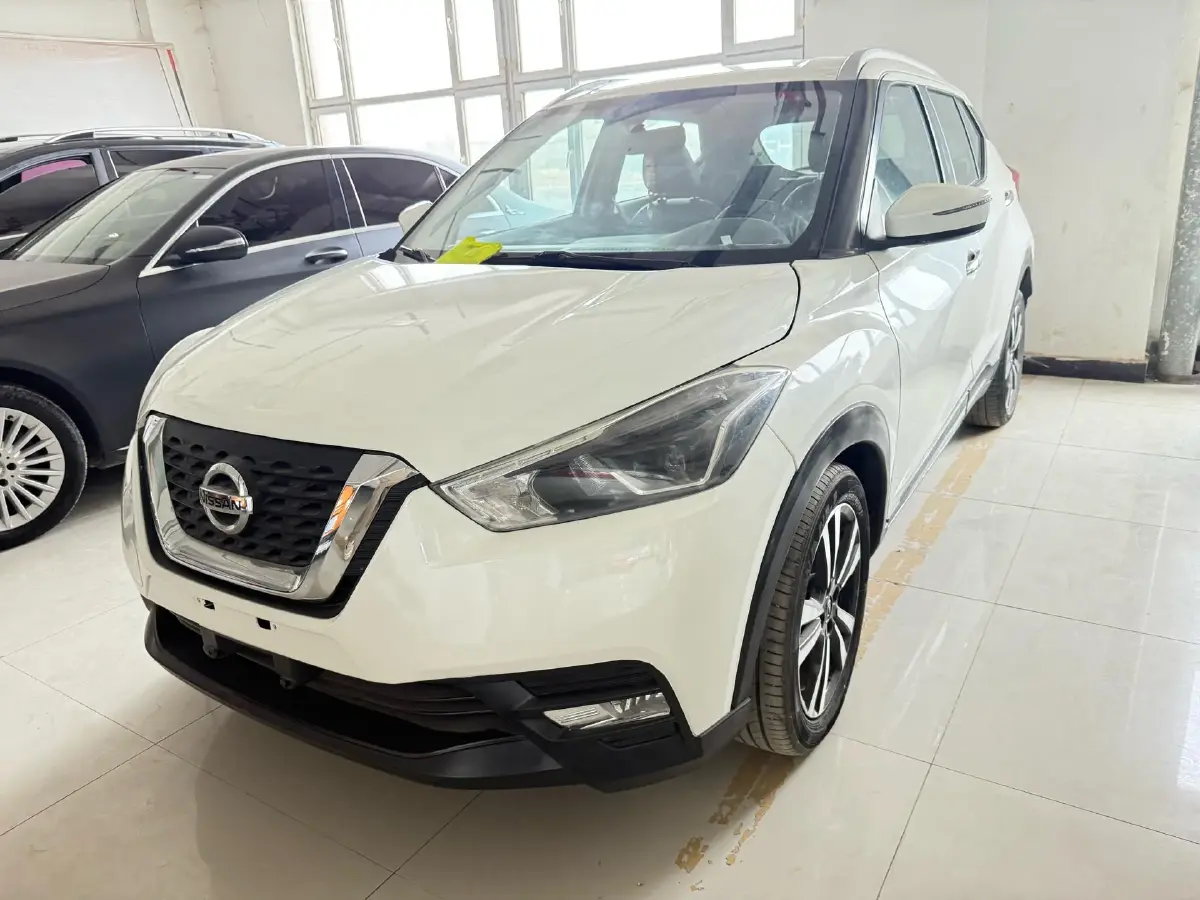 2020 Nissan Kicks 1.5L 124HP L4 CVT