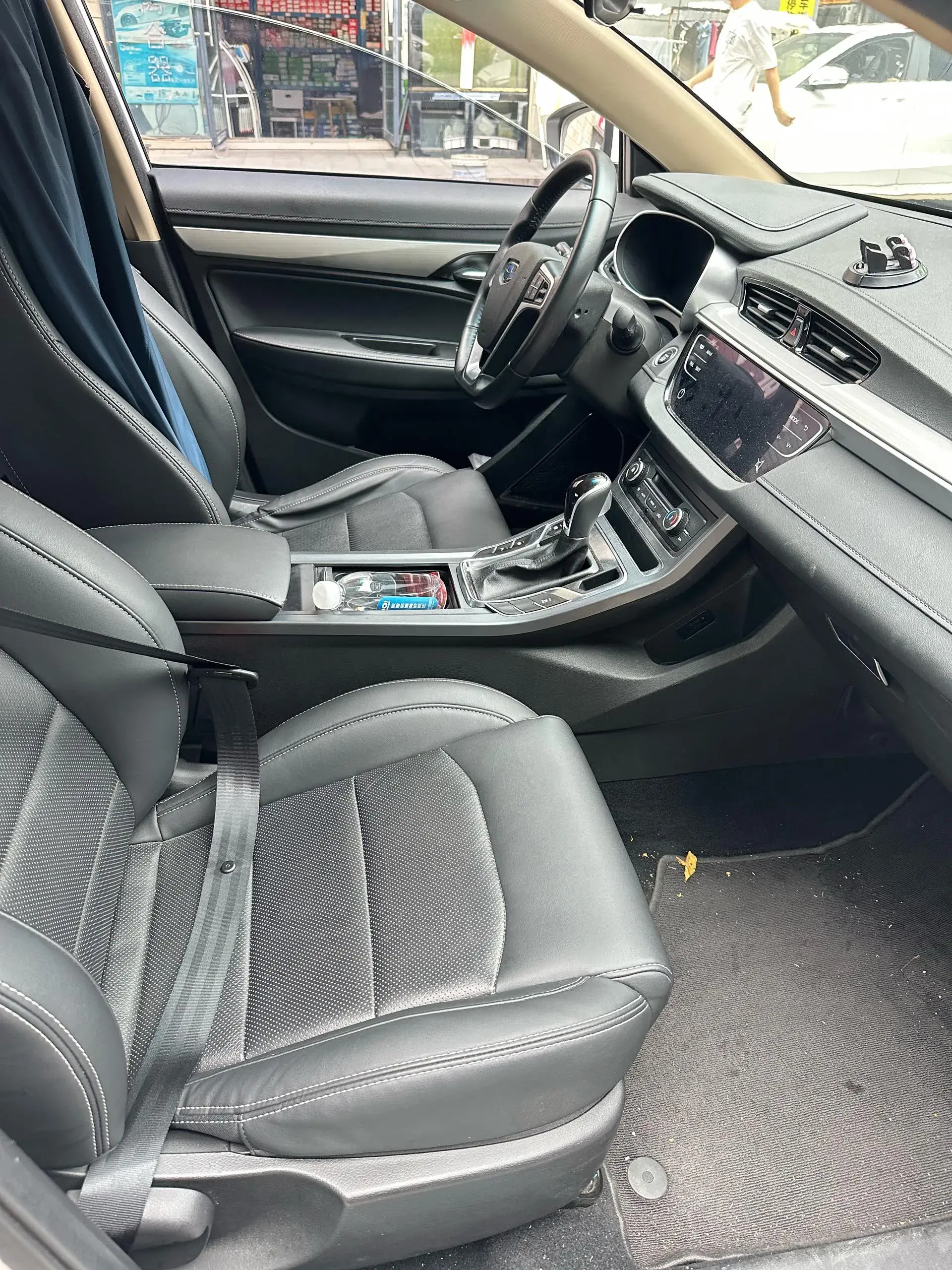 2018 GEELY EMGRAND thumbnail 4