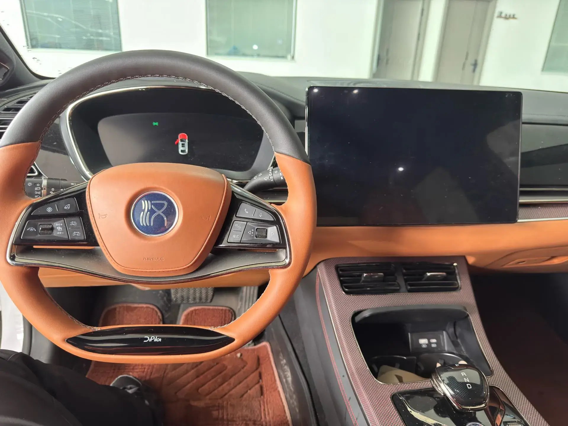 2023 BYD HAN thumbnail 4