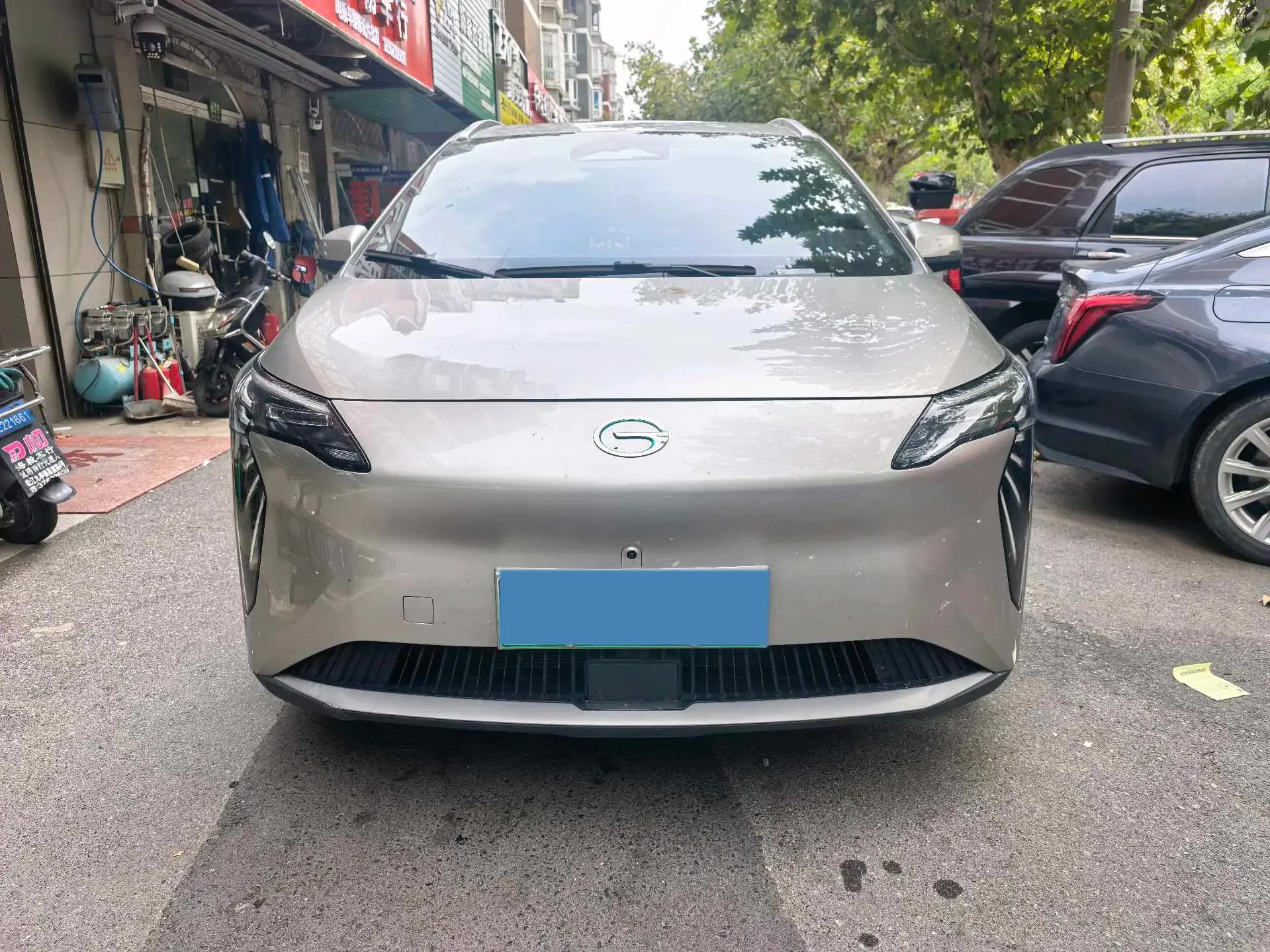 2023 AION Y thumbnail 2