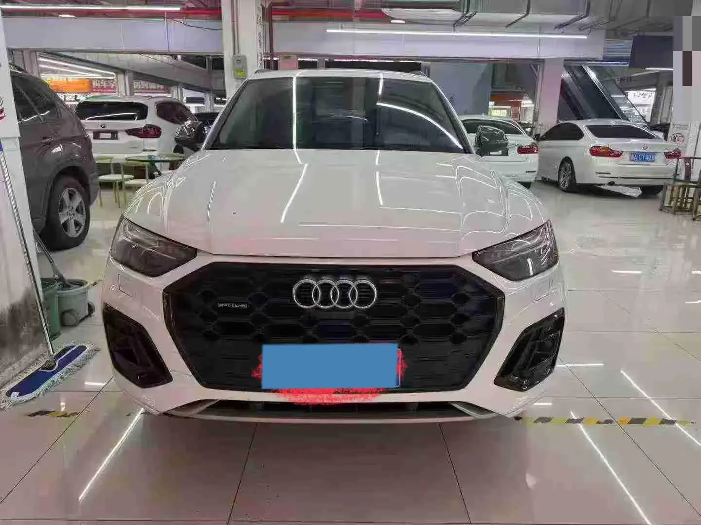 2022 AUDI Q5L thumbnail 2