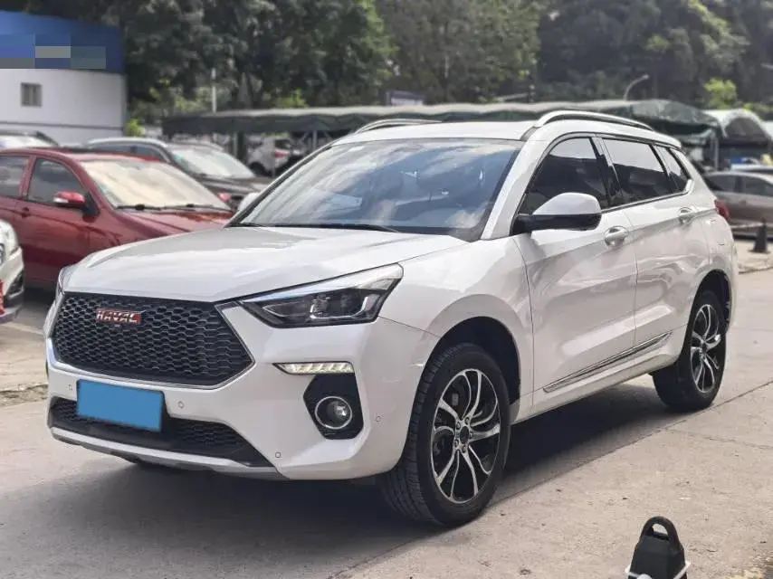 2019 HAVAL H6 view 1