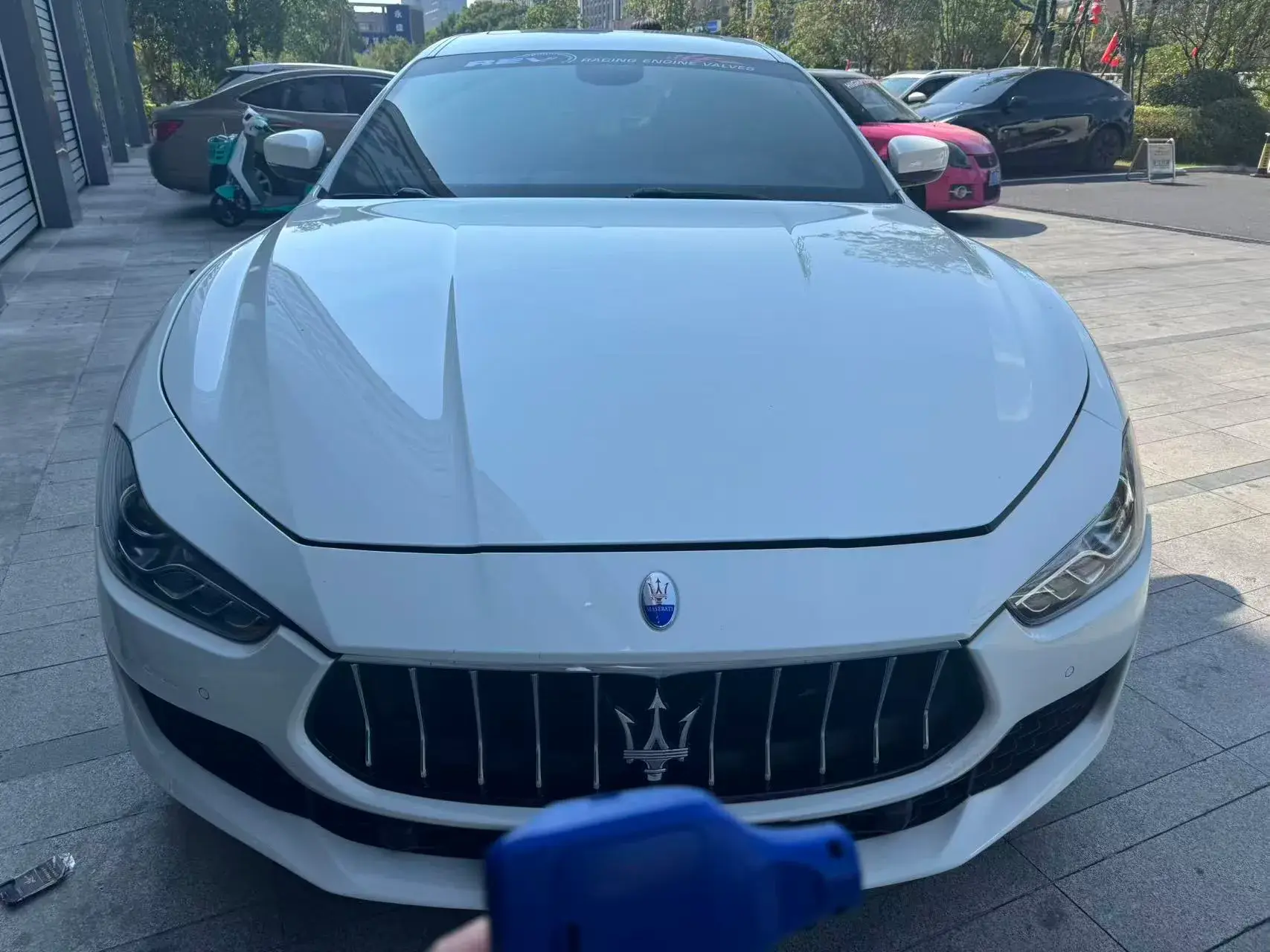 2018 MASERATI GHIBLI thumbnail 3