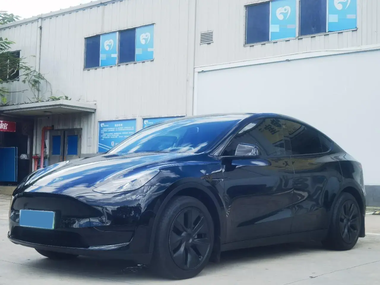 2023 TESLA MODEL view 1