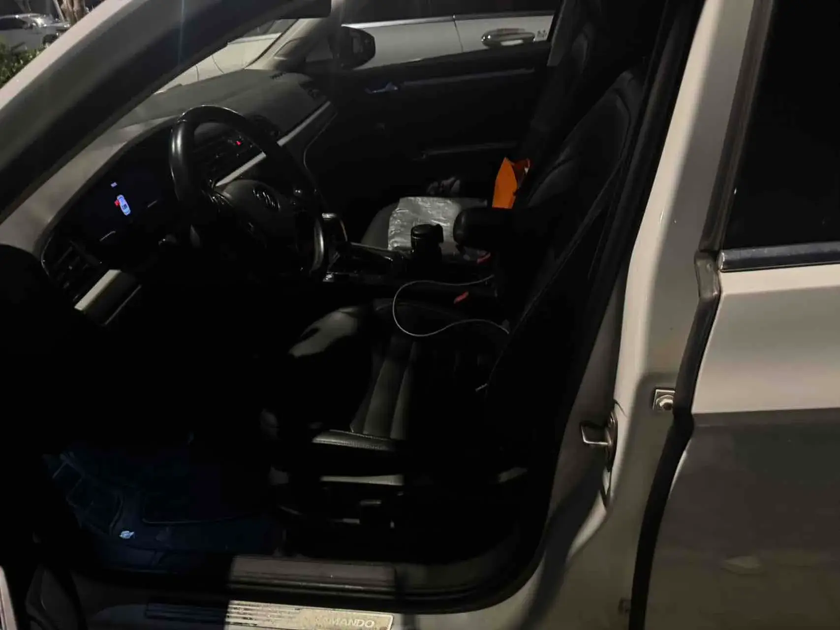 2021 VOLKSWAGEN LAMANDO thumbnail 2