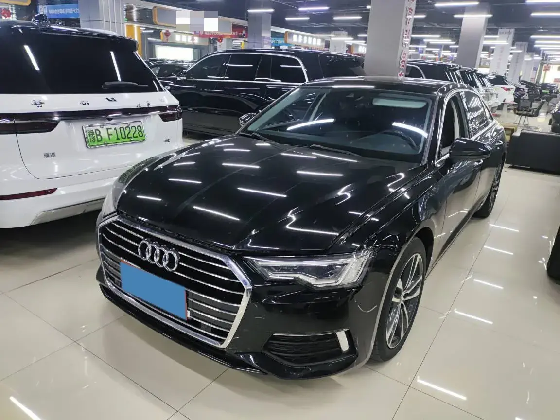 2021 AUDI A6L view 1