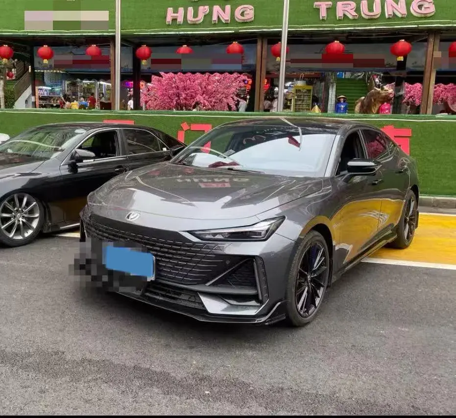 2022 CHANGAN UNI-V view 1