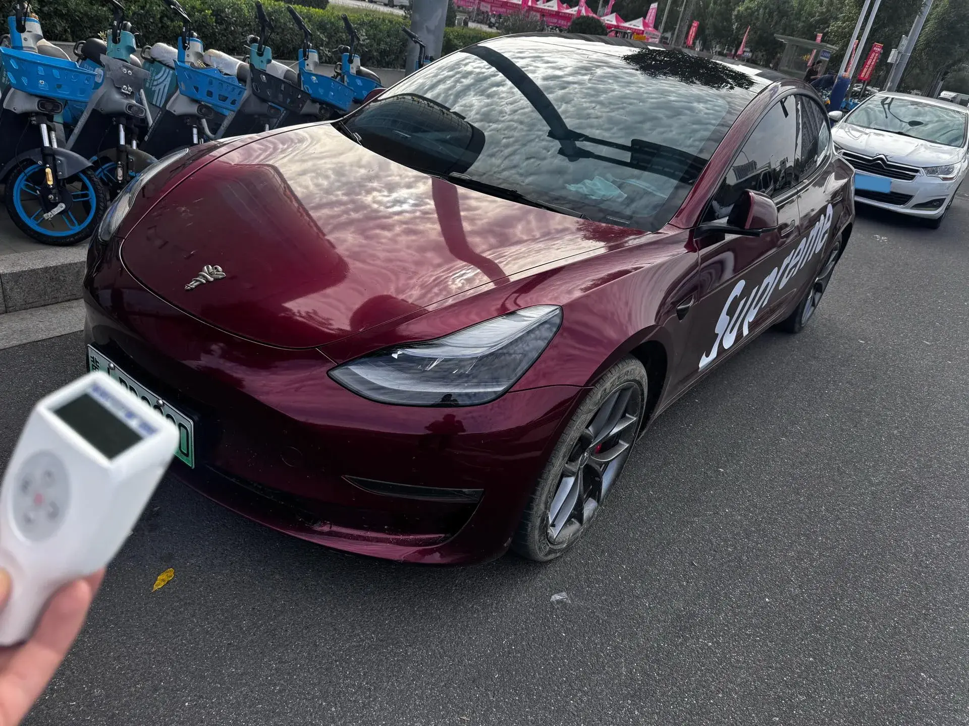 2022 TESLA MODEL view 1