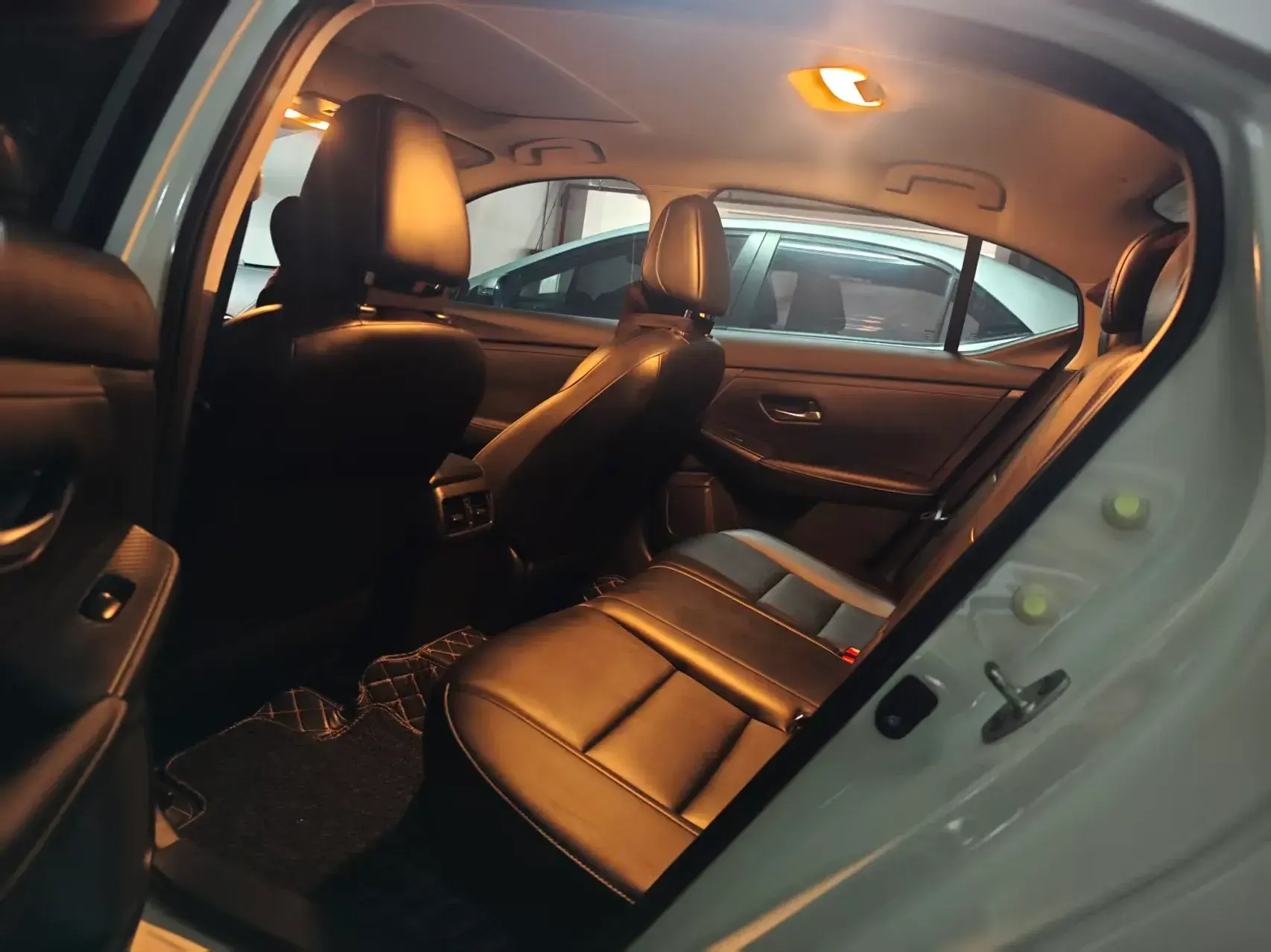 2020 NISSAN SYLPHY thumbnail 3