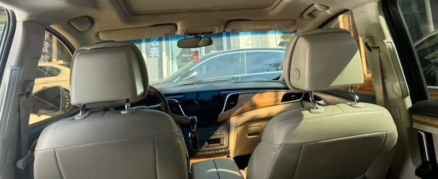 2018 BUICK GL8 thumbnail 3