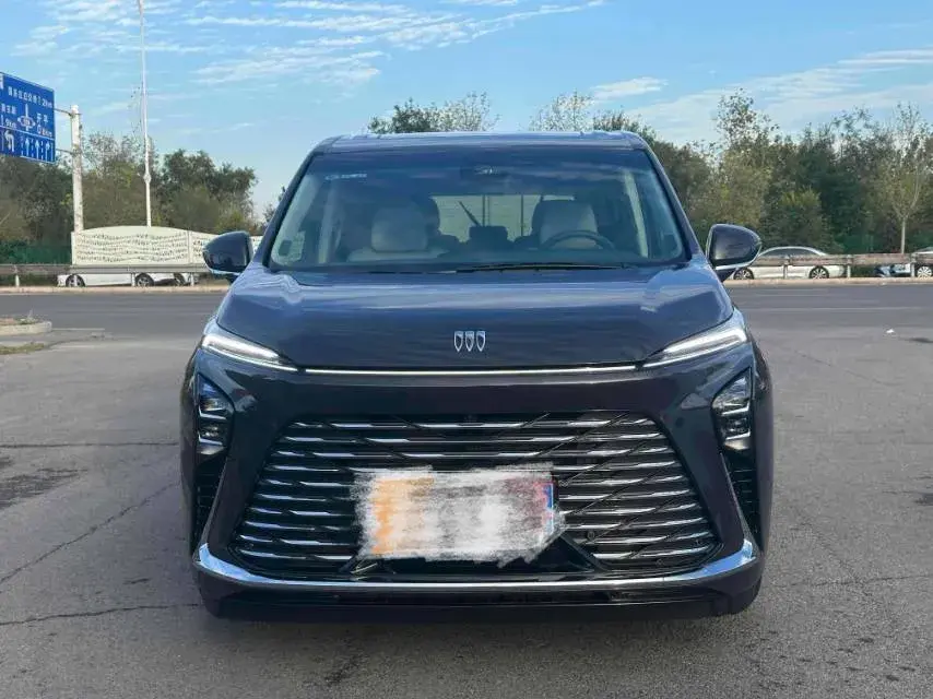 2025 BUICK GL8 thumbnail 3