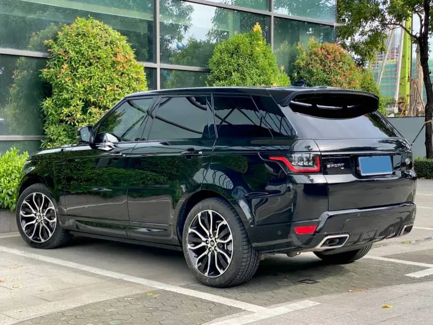 2021 LAND ROVER thumbnail 2