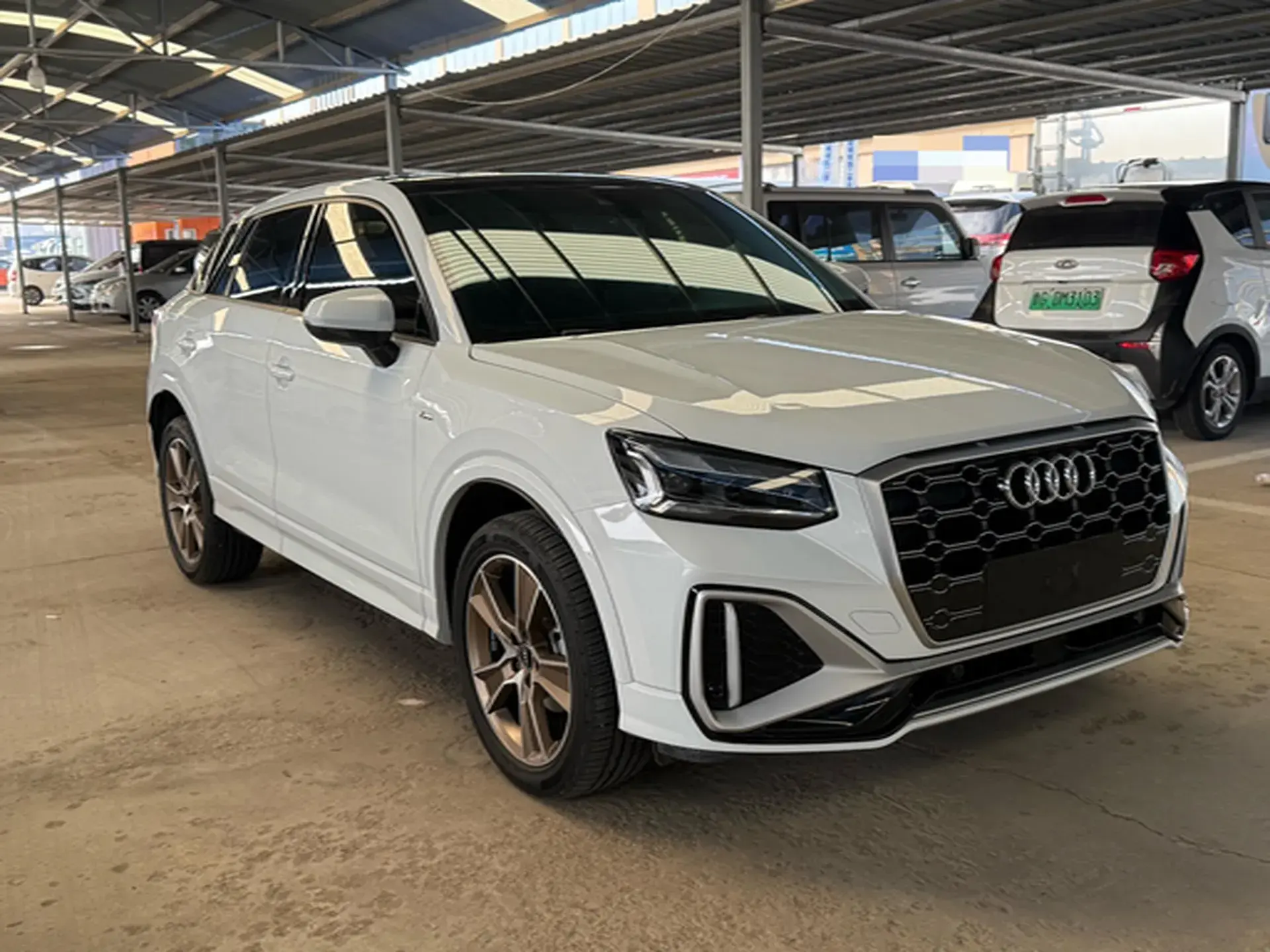 2022 AUDI Q2L thumbnail 2