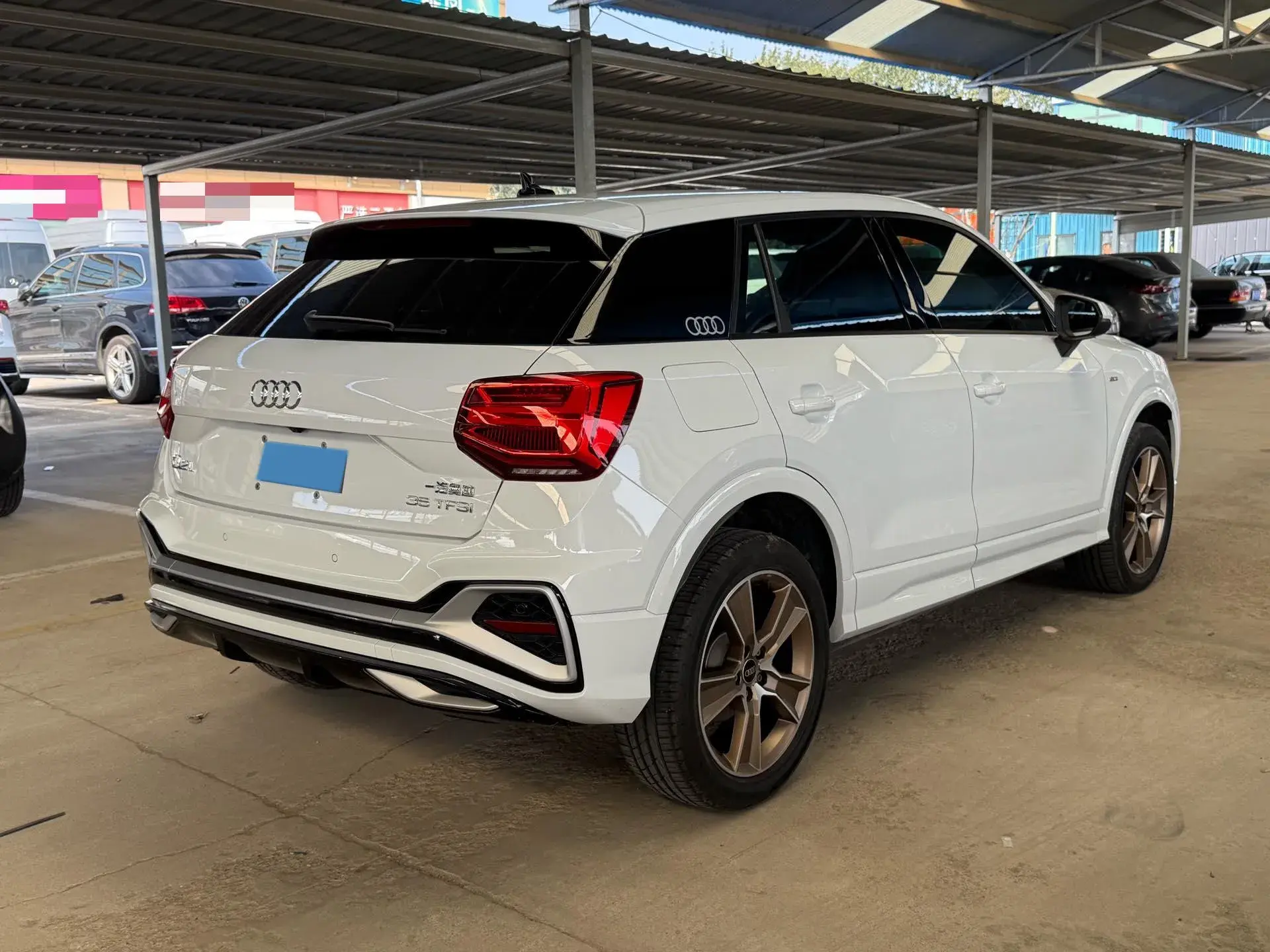 2022 AUDI Q2L thumbnail 3