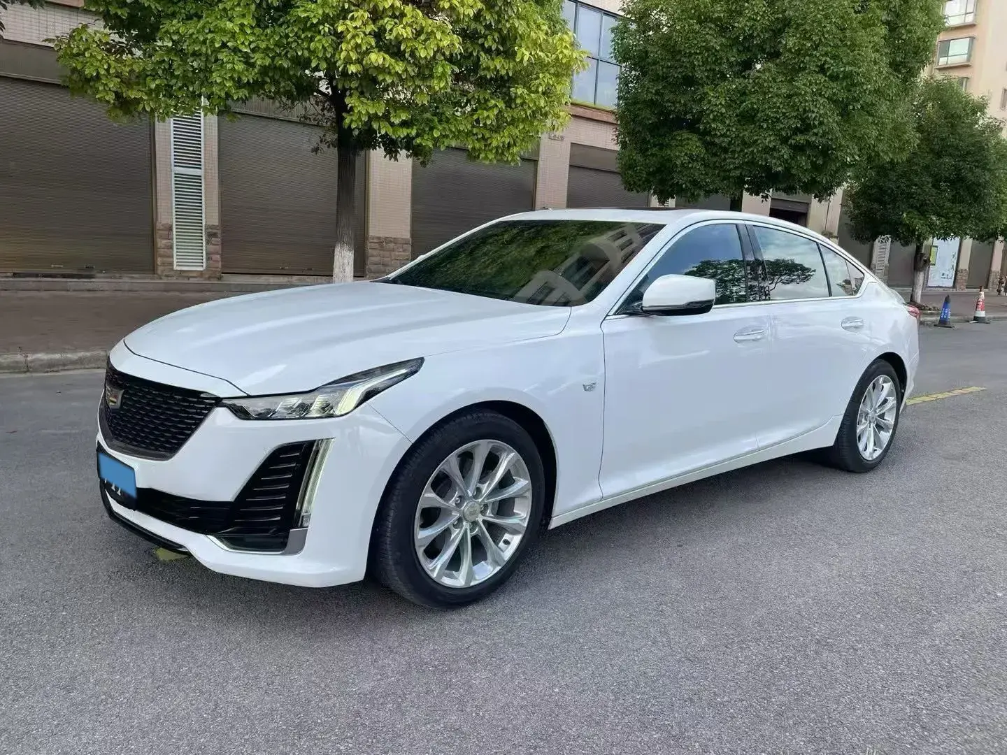 2022 CADILLAC CT5 view 1