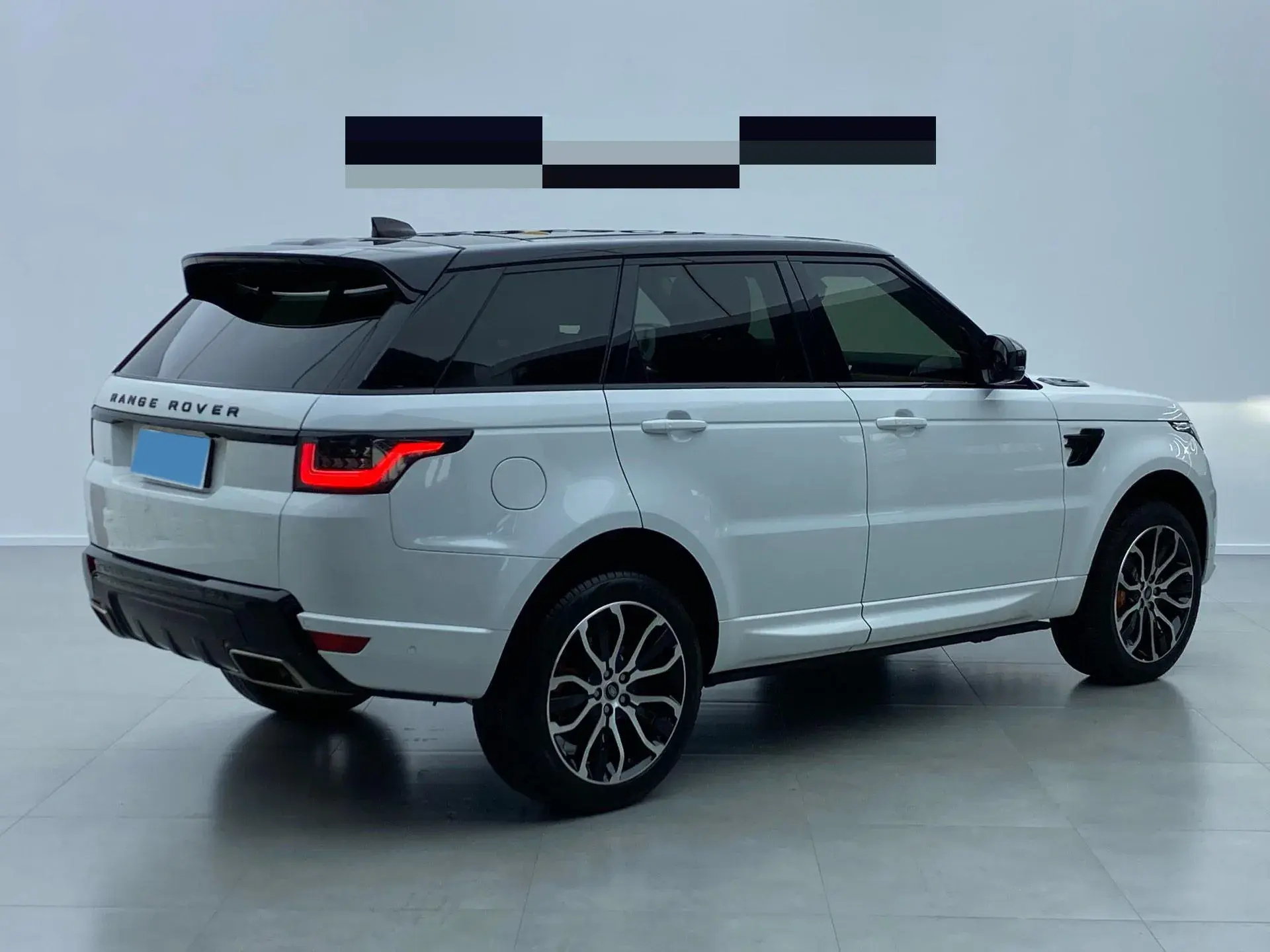 2021 LAND ROVER thumbnail 3
