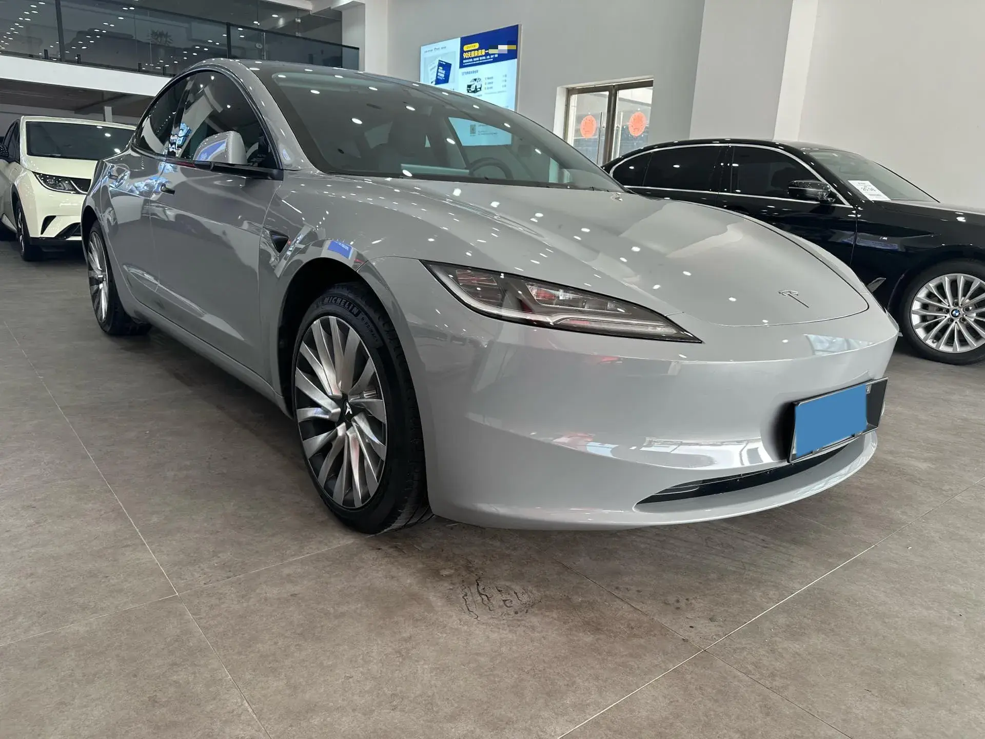 2023 TESLA MODEL thumbnail 2