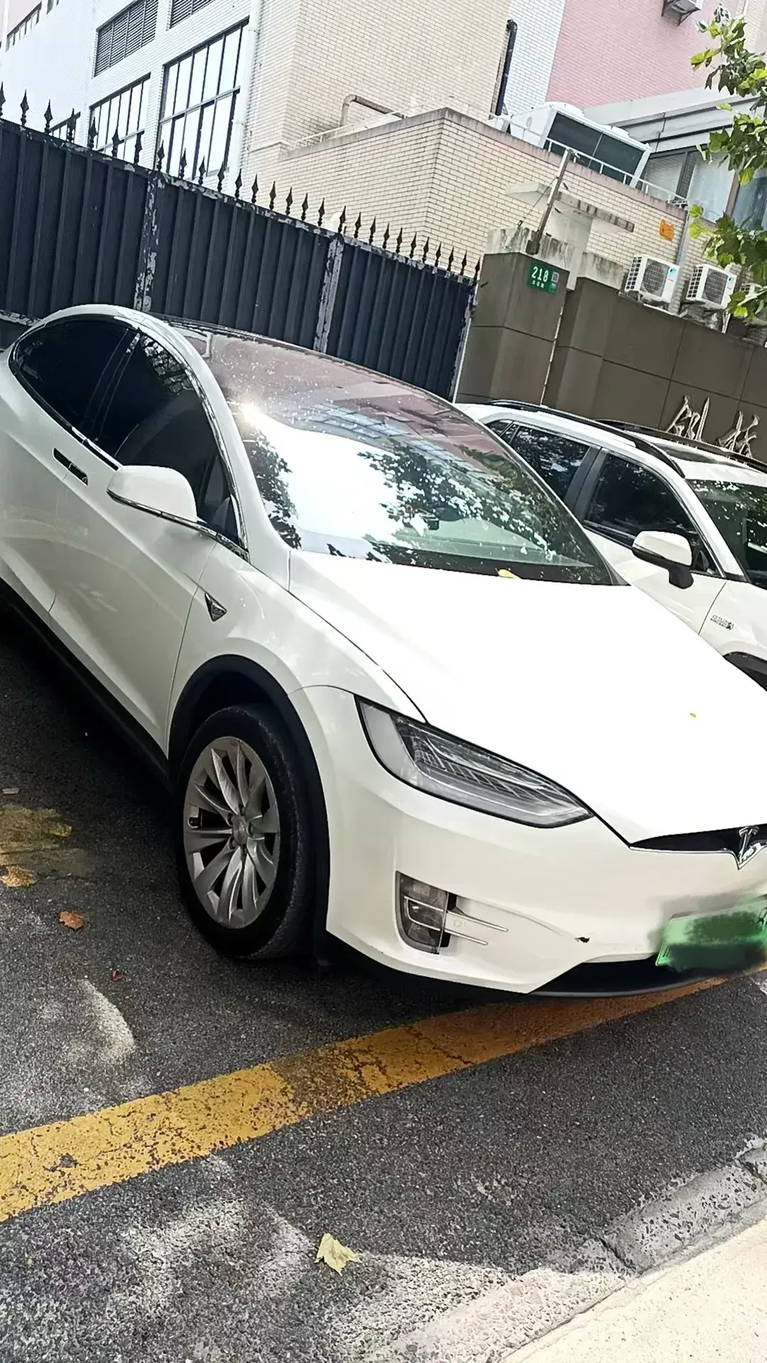 2021 TESLA MODEL thumbnail 3