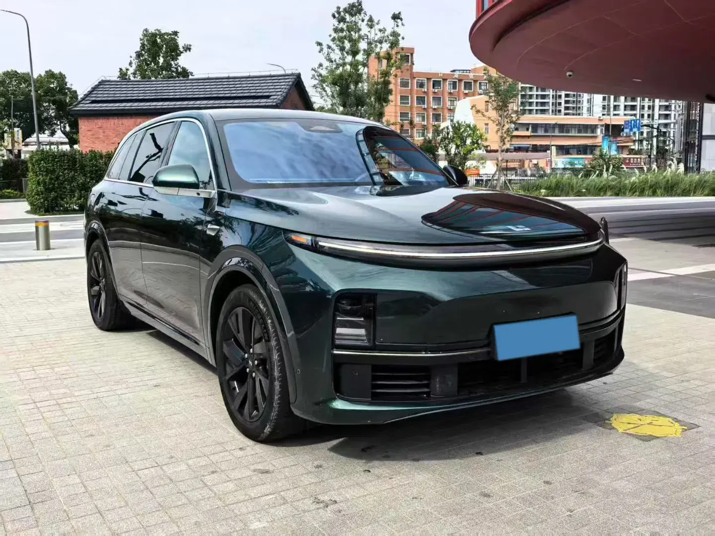 2023 LI L7 thumbnail 2