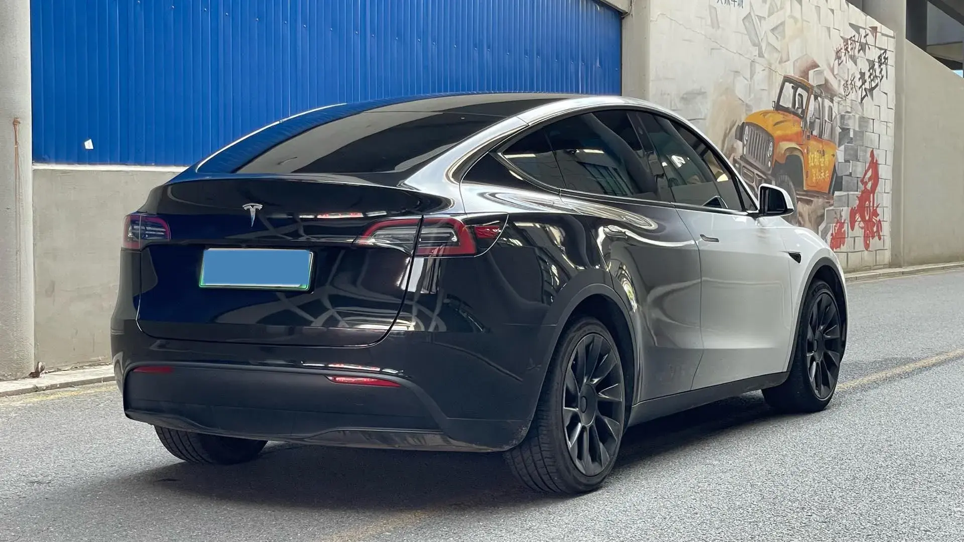 2022 TESLA MODEL thumbnail 4