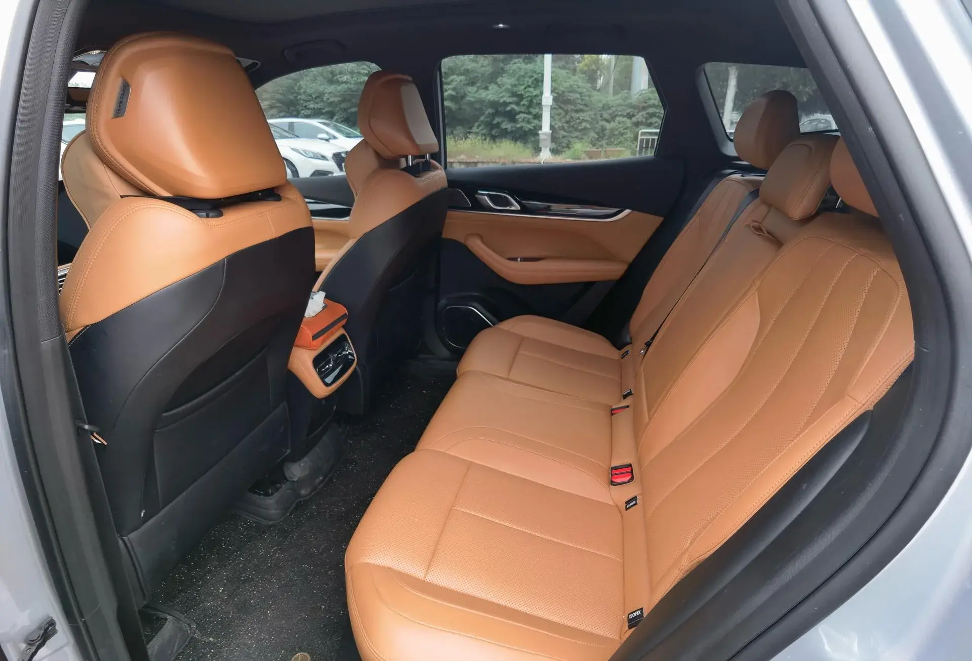 2025 GEELY STARRAY thumbnail 3