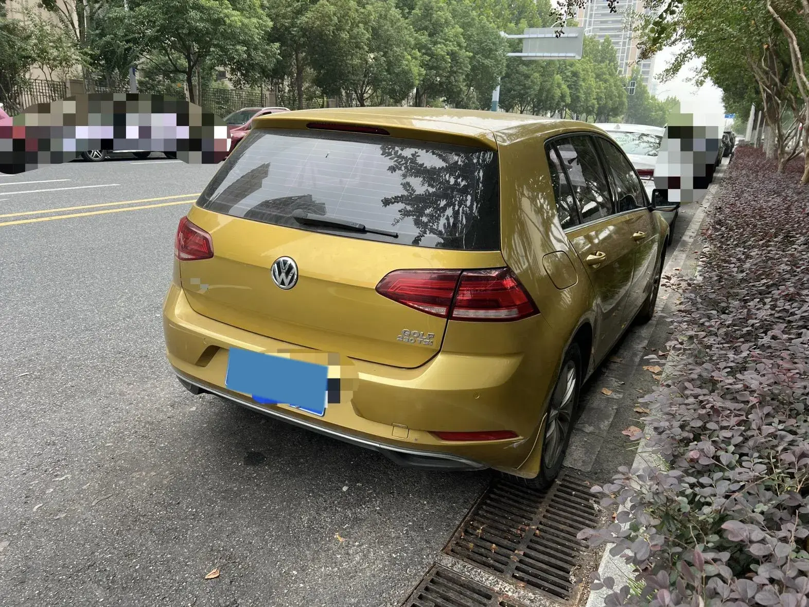 2018 VOLKSWAGEN GOLF thumbnail 4